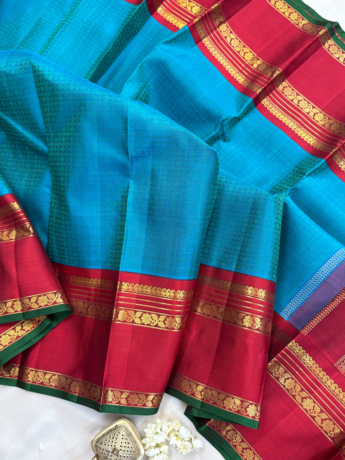 Laksham Butta Korvai / kanjipuram silk saree clsa 11386
