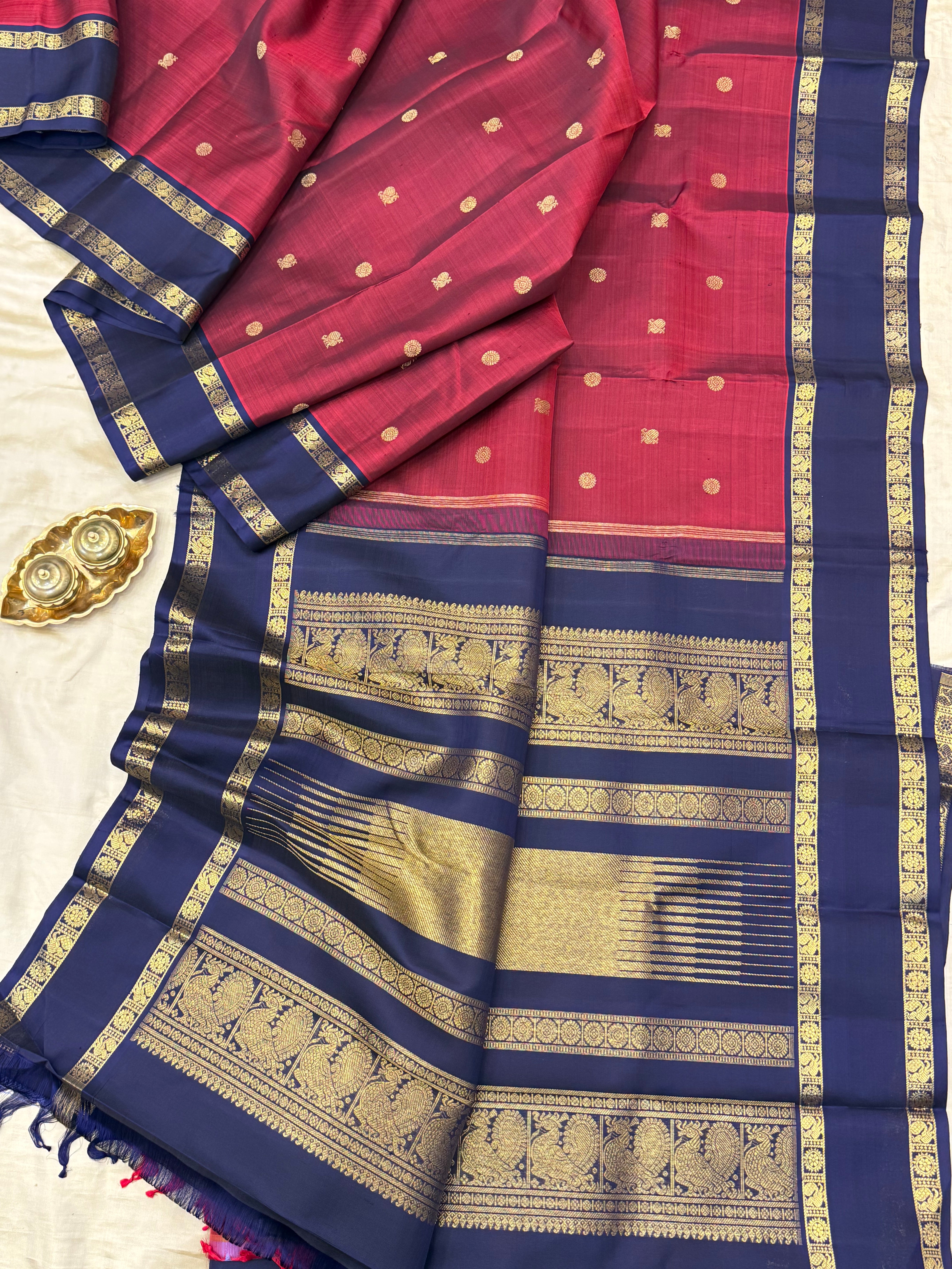 Kalyani : deep brick retta pet  / kanjipuram silk