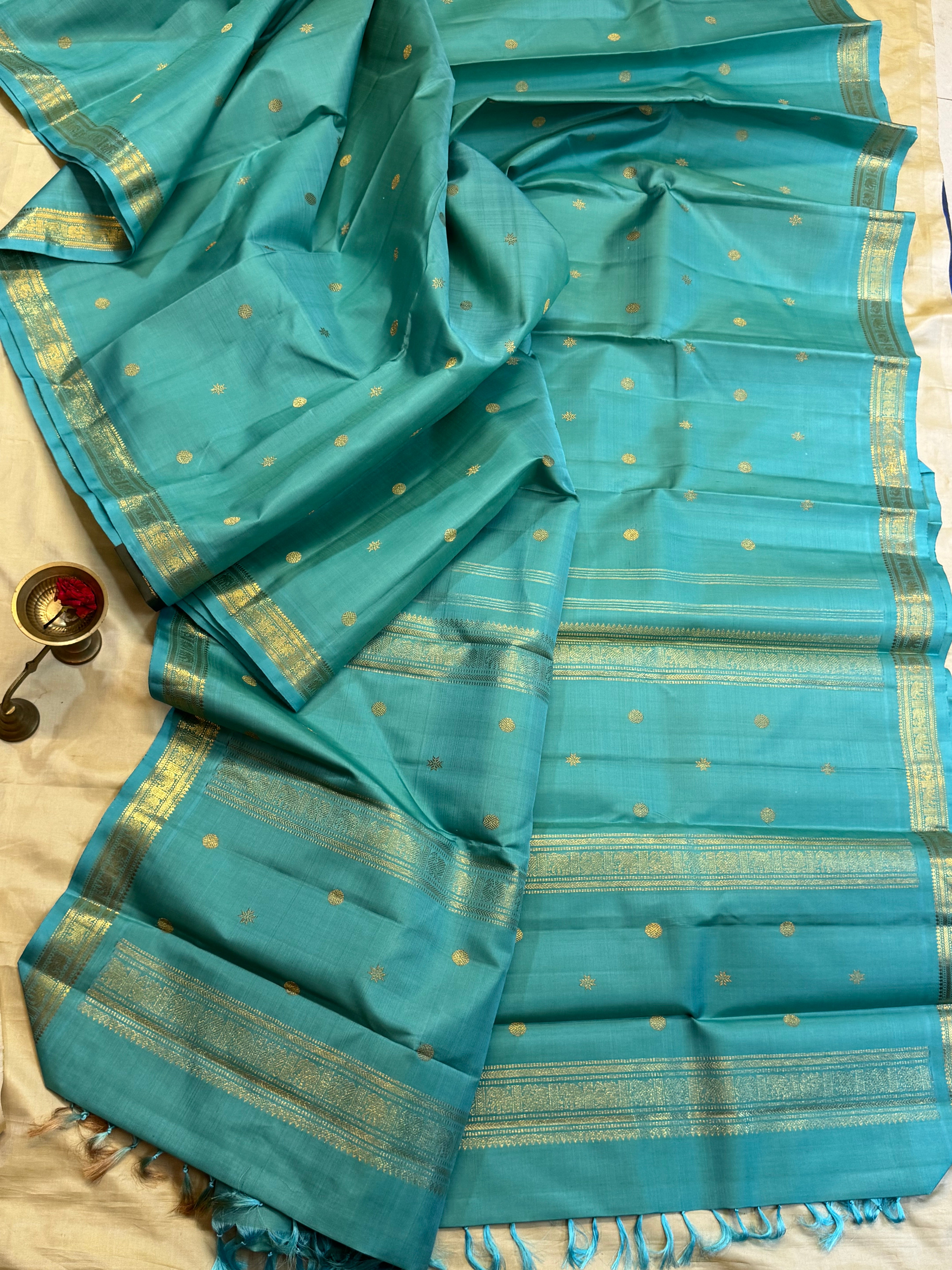 Swapnam :   Powder blue small border / kanjipuram silk