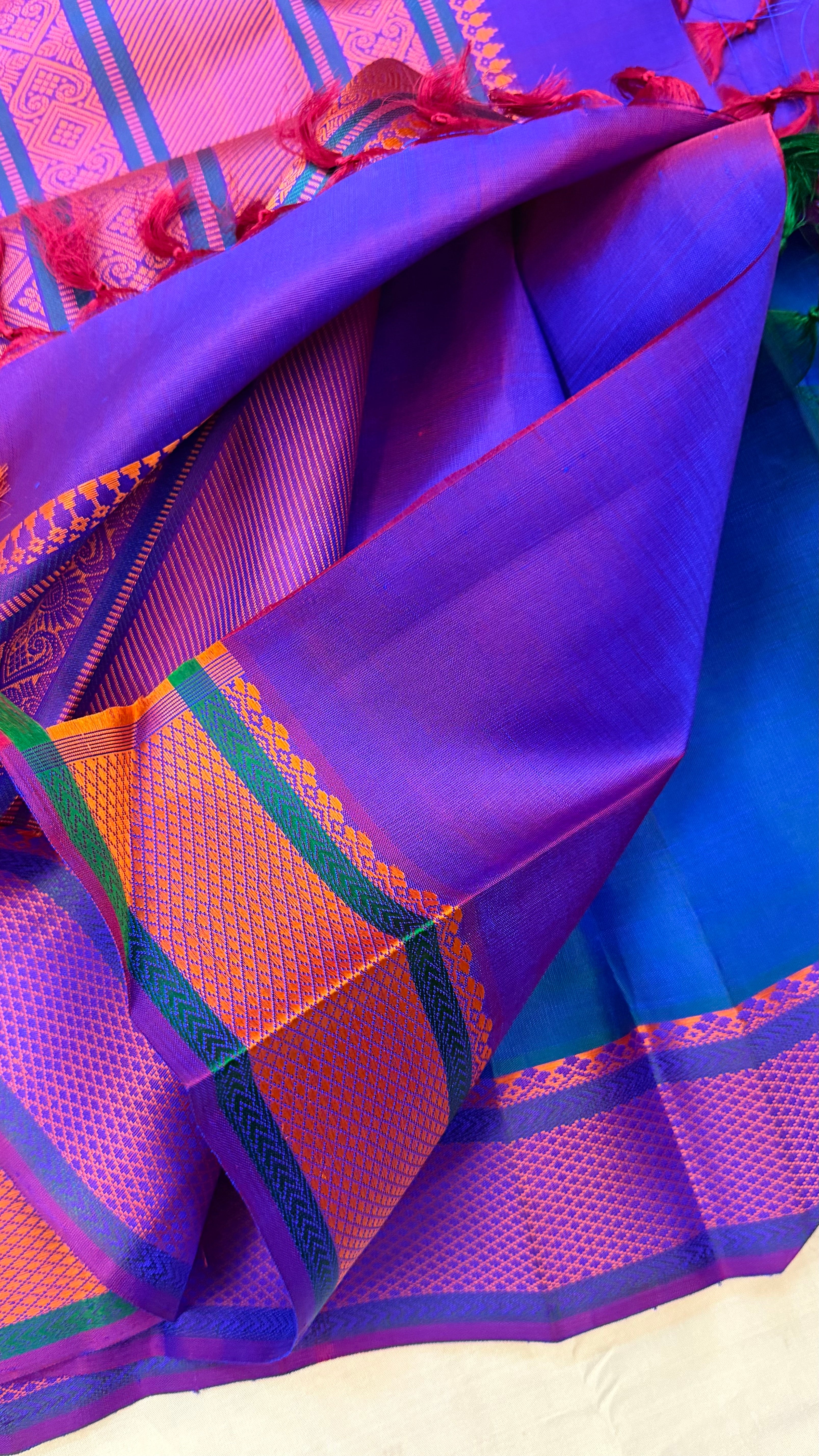 Mayilkzhuthu colour thread work  / Kanjipuram silk sarees