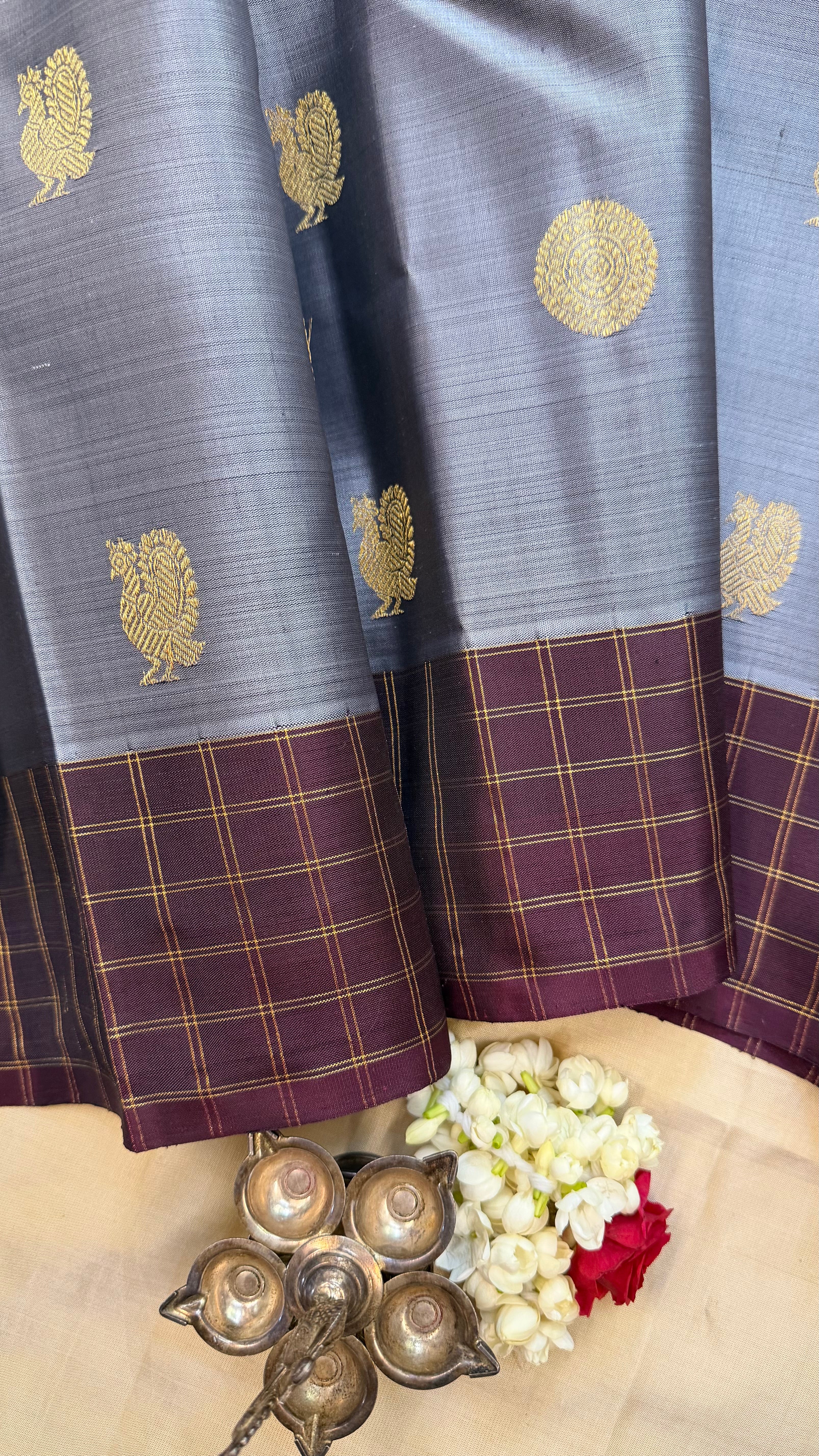 Grey and brown checked border / Kanjipuram Silk
