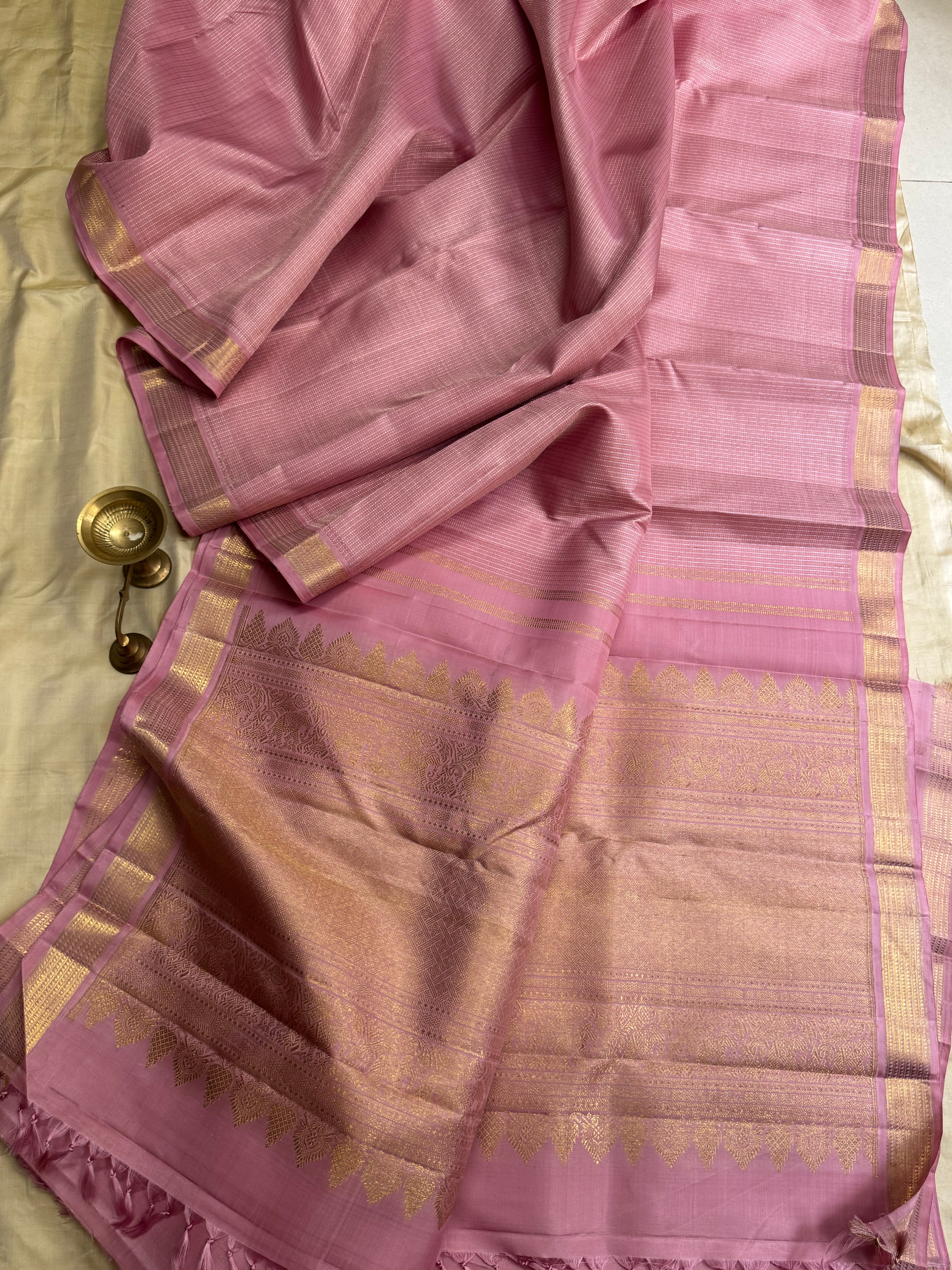 Baby pink retta Muthu OOSIVANAM    / kanjipuram silk