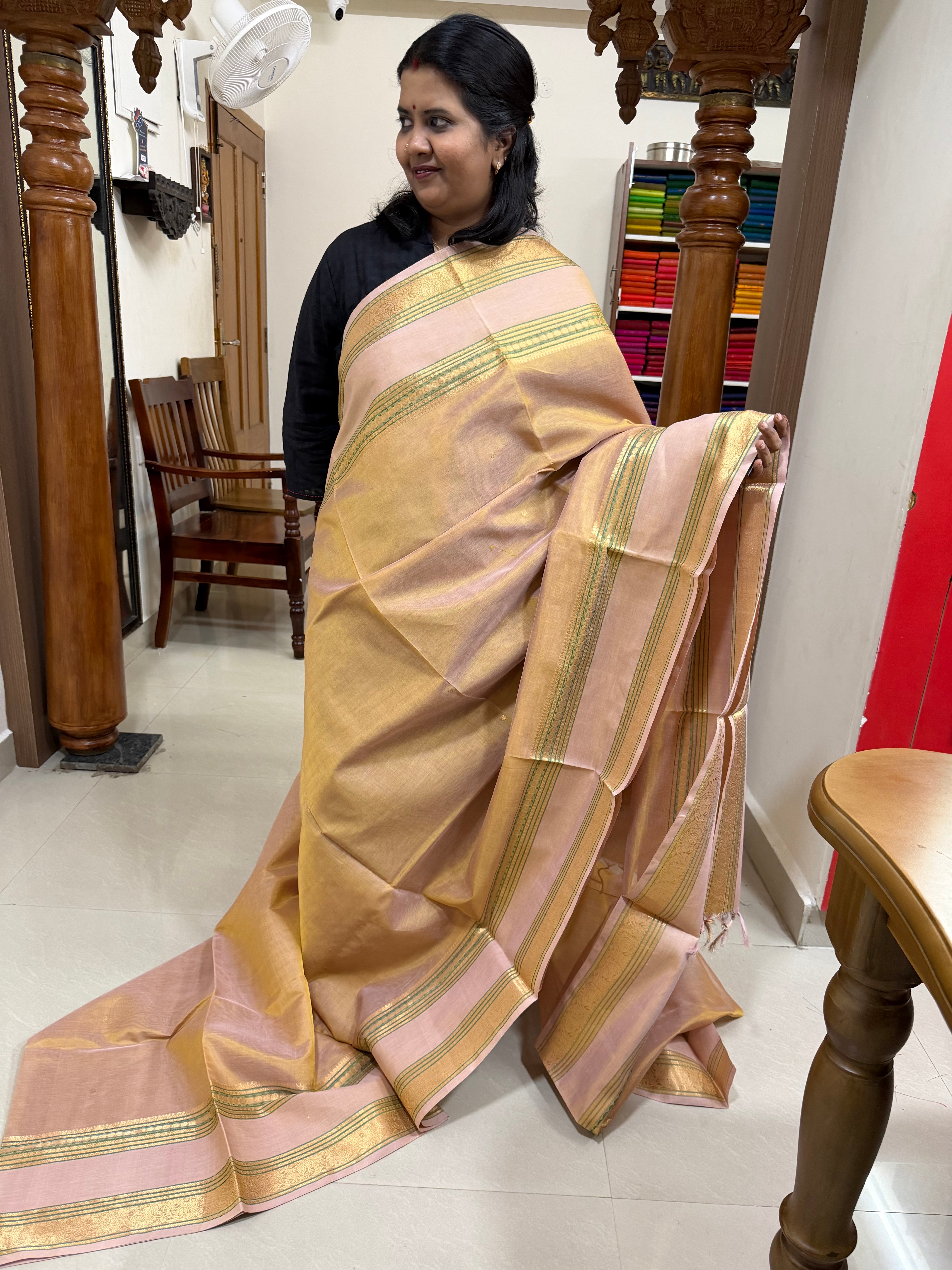 Annam golden ivory unique palla / Onam series silk cotton
