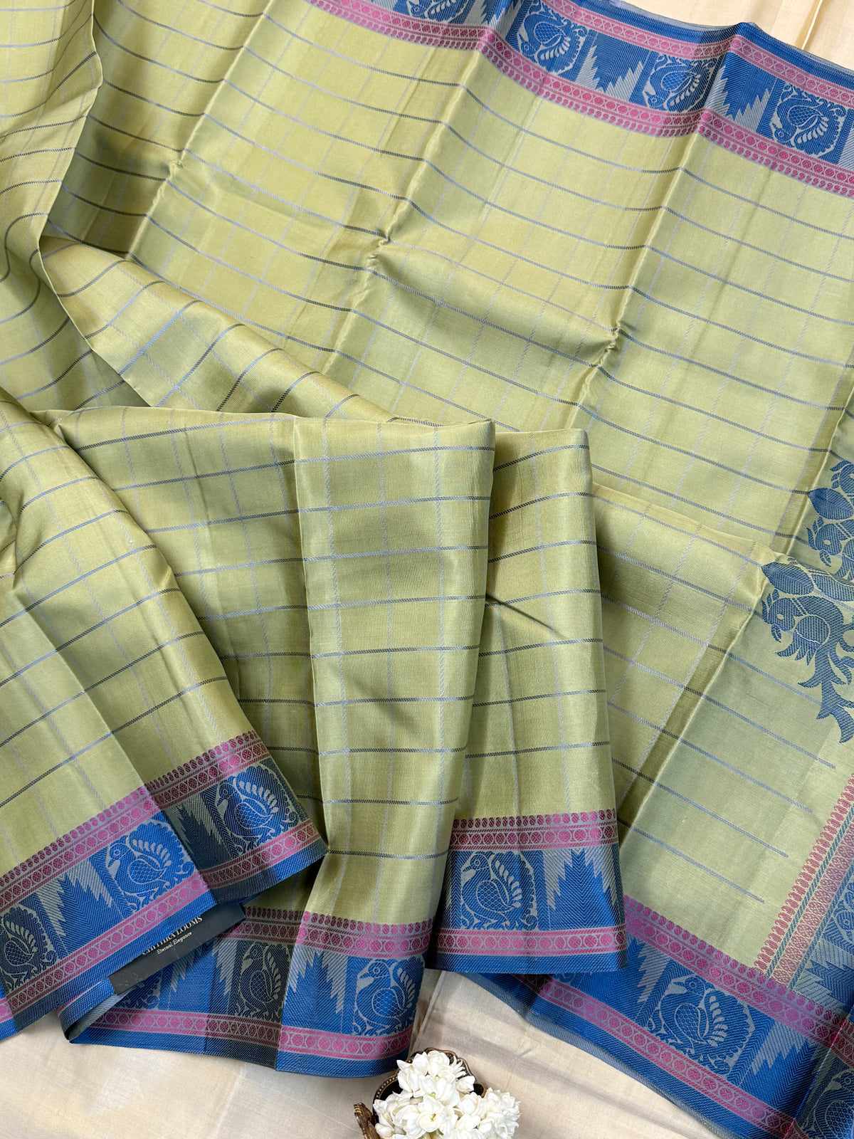 Soft silk-Thread work Kanjipuram clsa4082