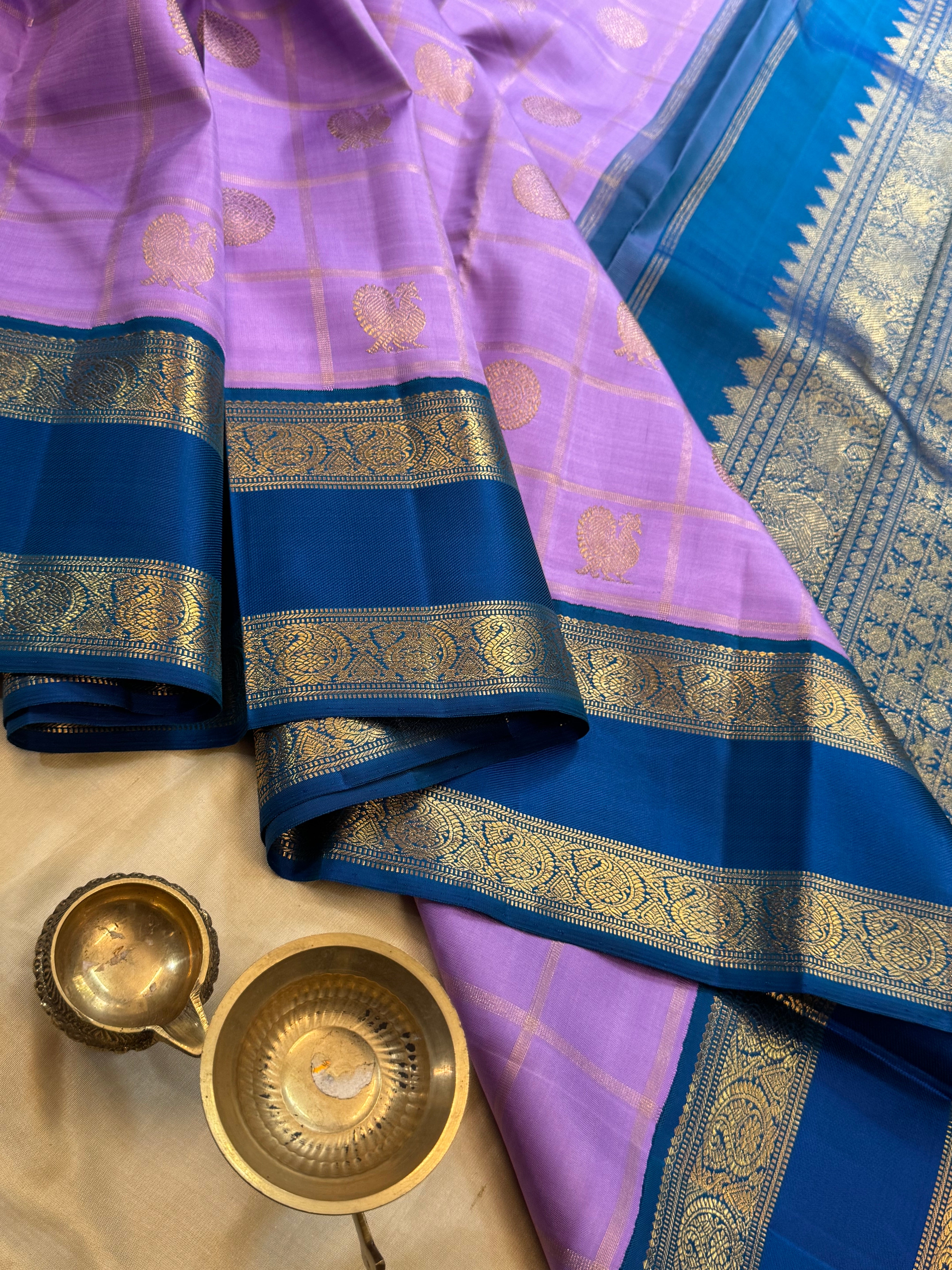 Lavender kattam annam and chakram and rama green kai korvai / Kanjipuram silk
