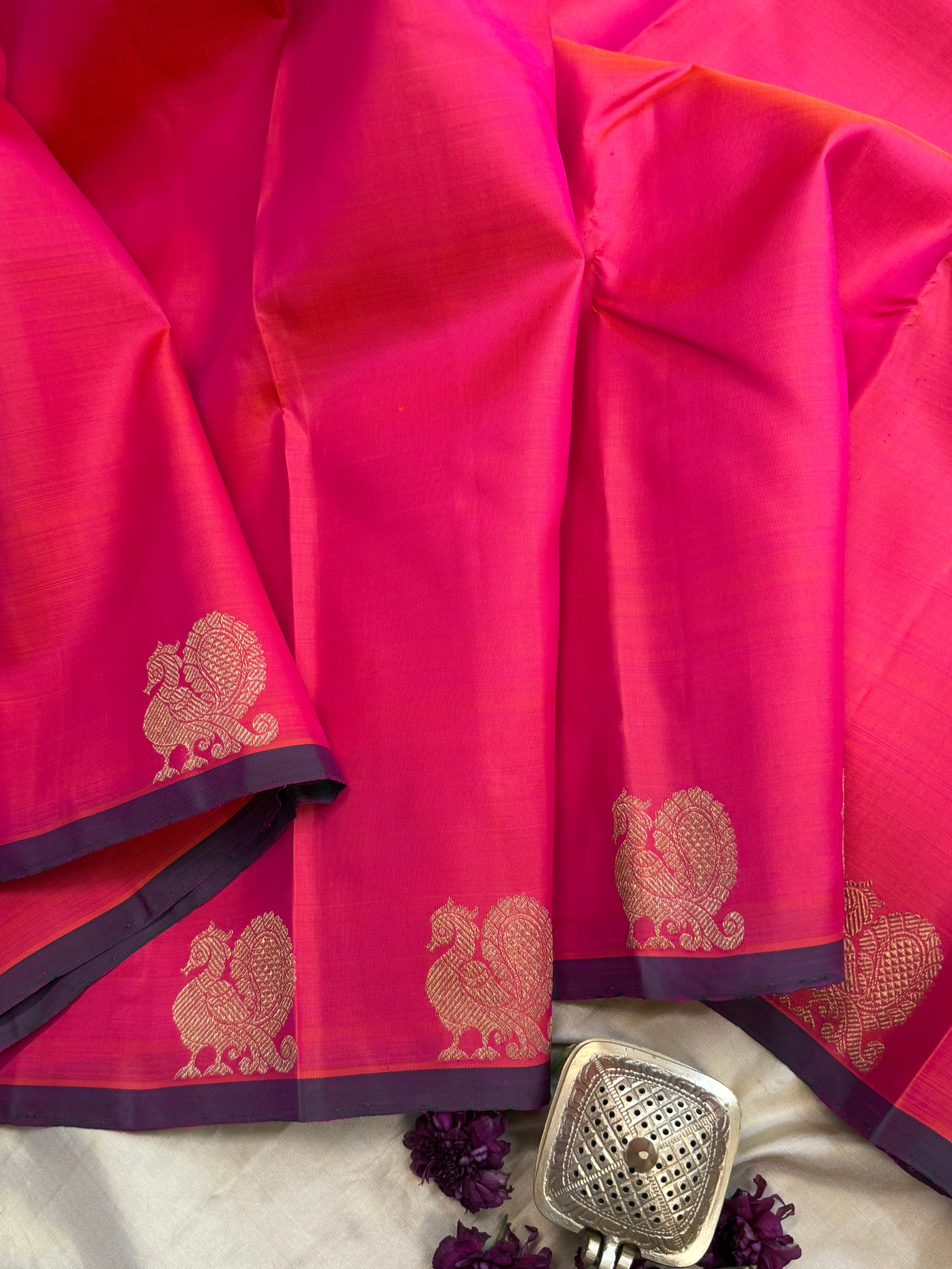 Kangambaram border annam butta borderless / Kanjipuram silk