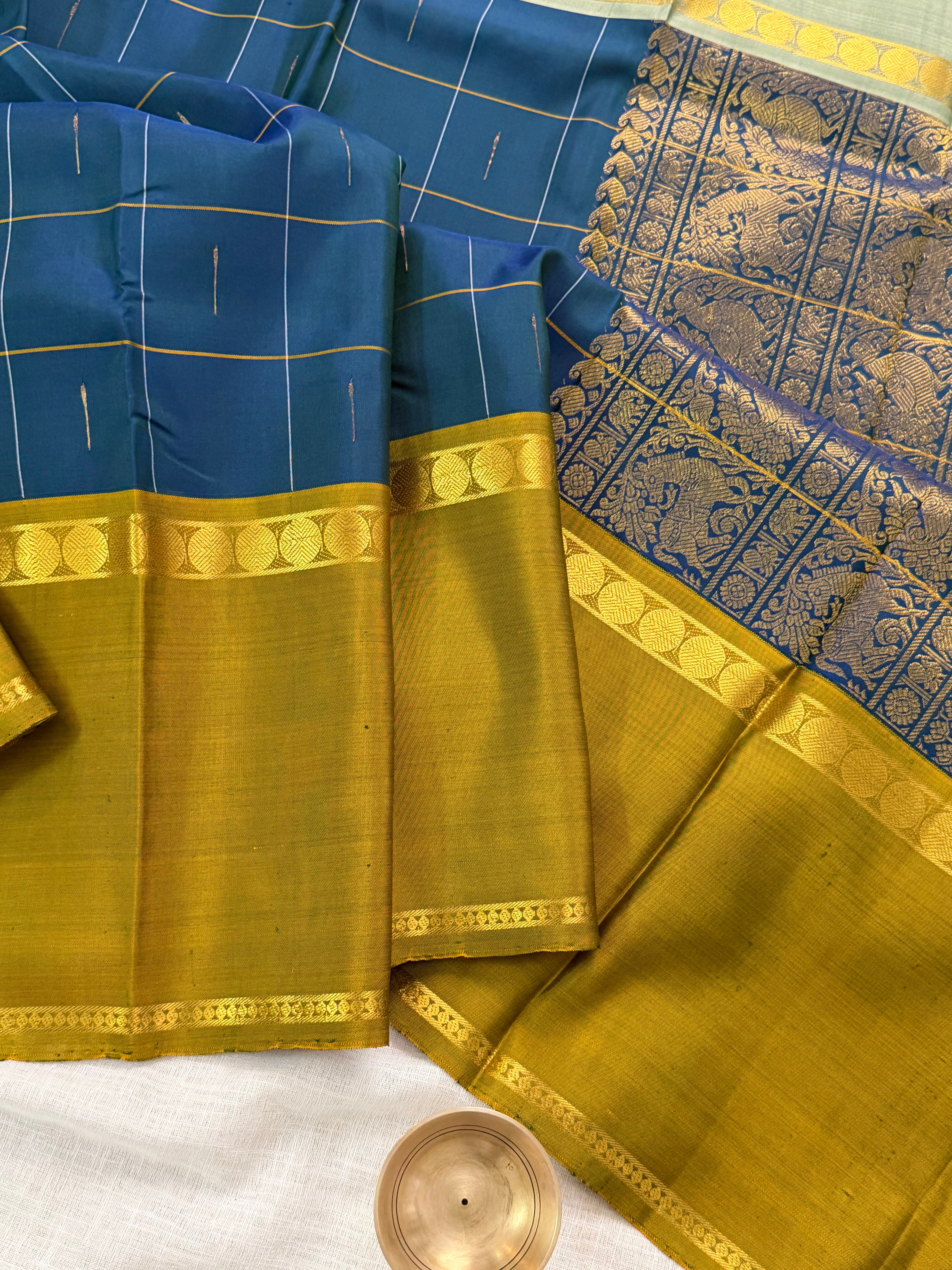 Ganga Jamuna kattam Butta  / Arani silk