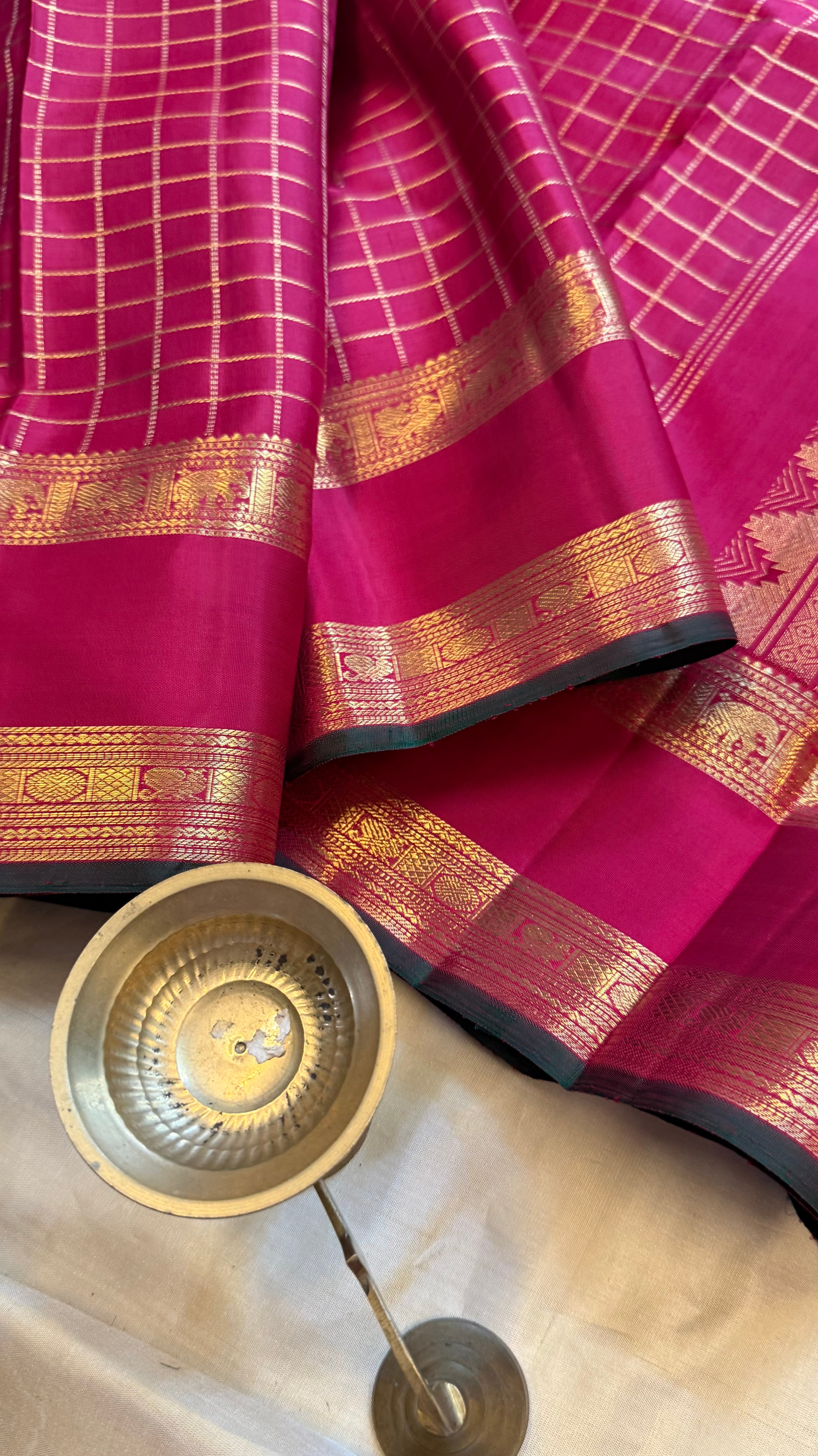 Deep red Zari Kattam / Kanjipuram silk