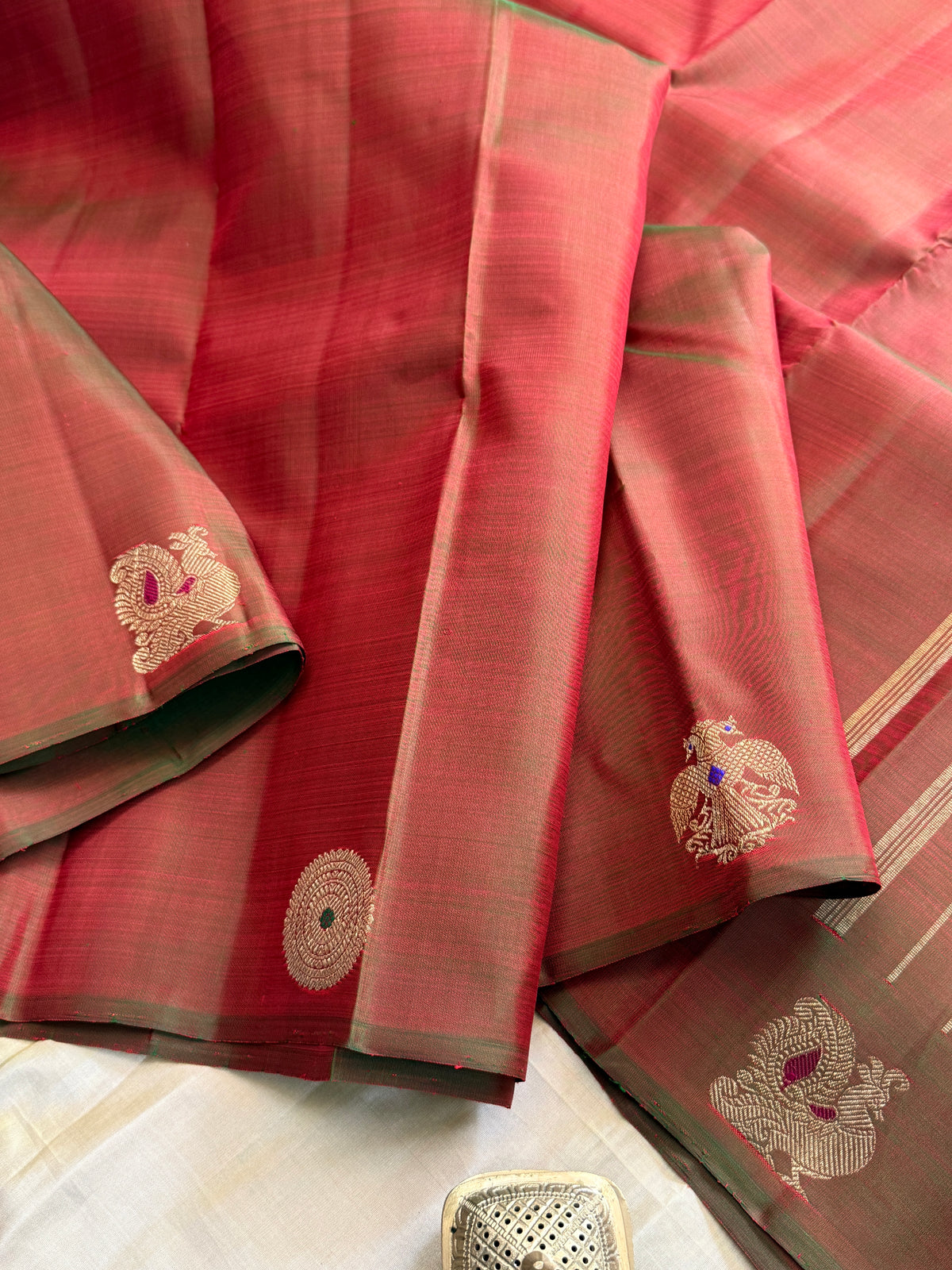 Manthulir border Zari butta / kanjipuram silk saree clsa 11921