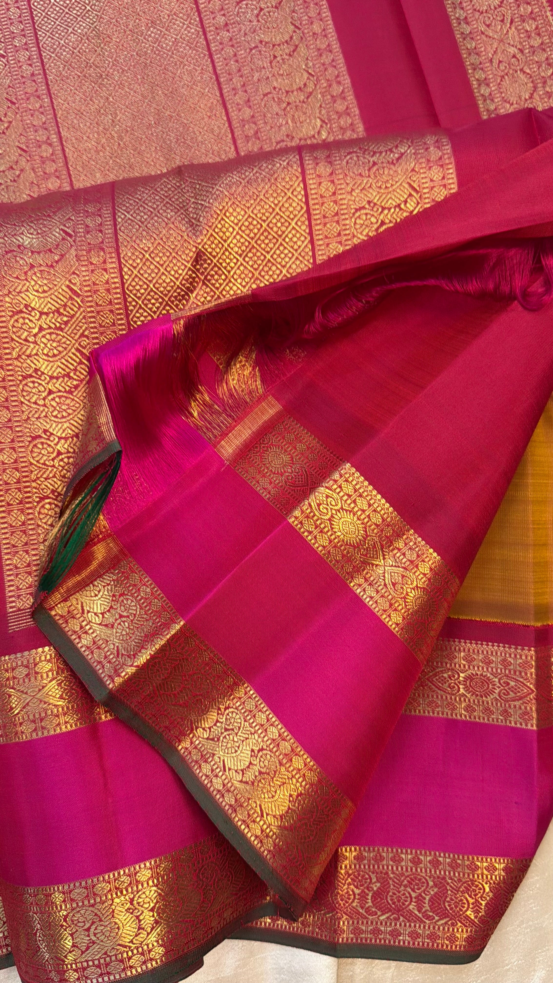 Simha colour   Korvai Kanjipuram silk