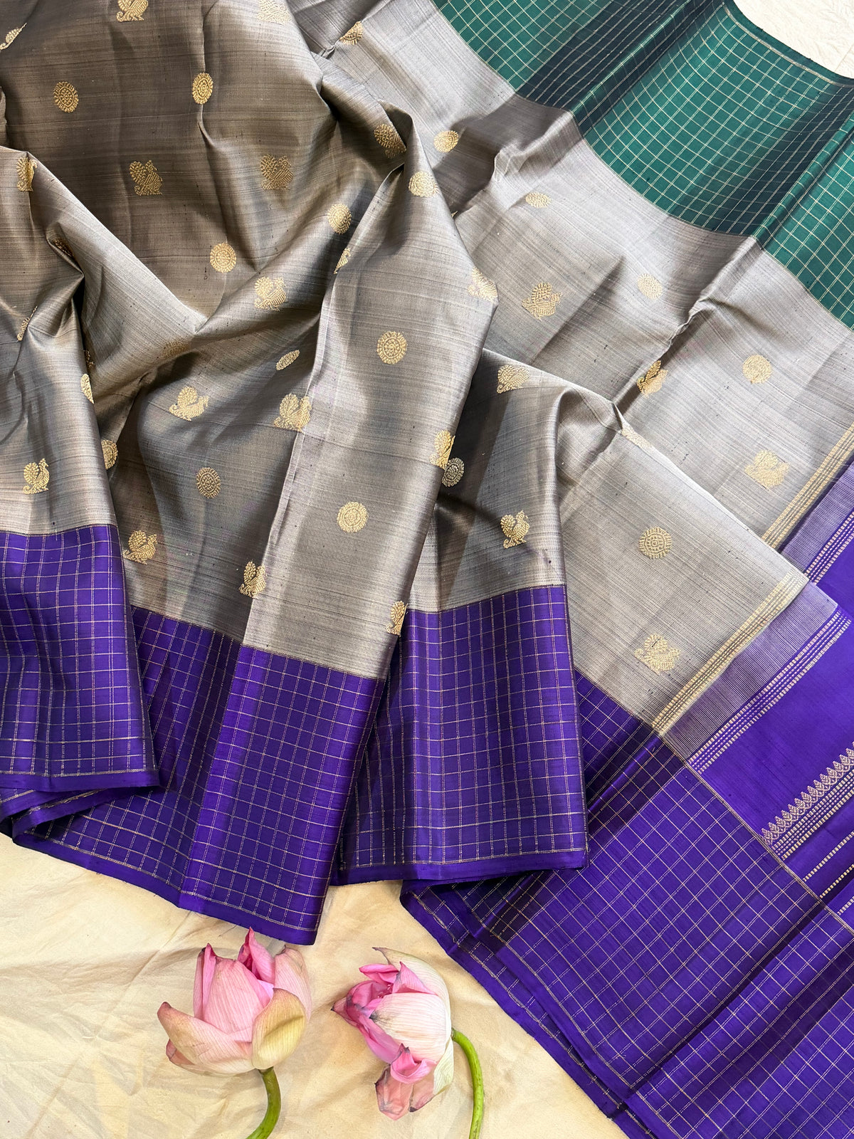Grey Ganga Jamuna Kattam simple pure Zari Kanjipuram clsa12697