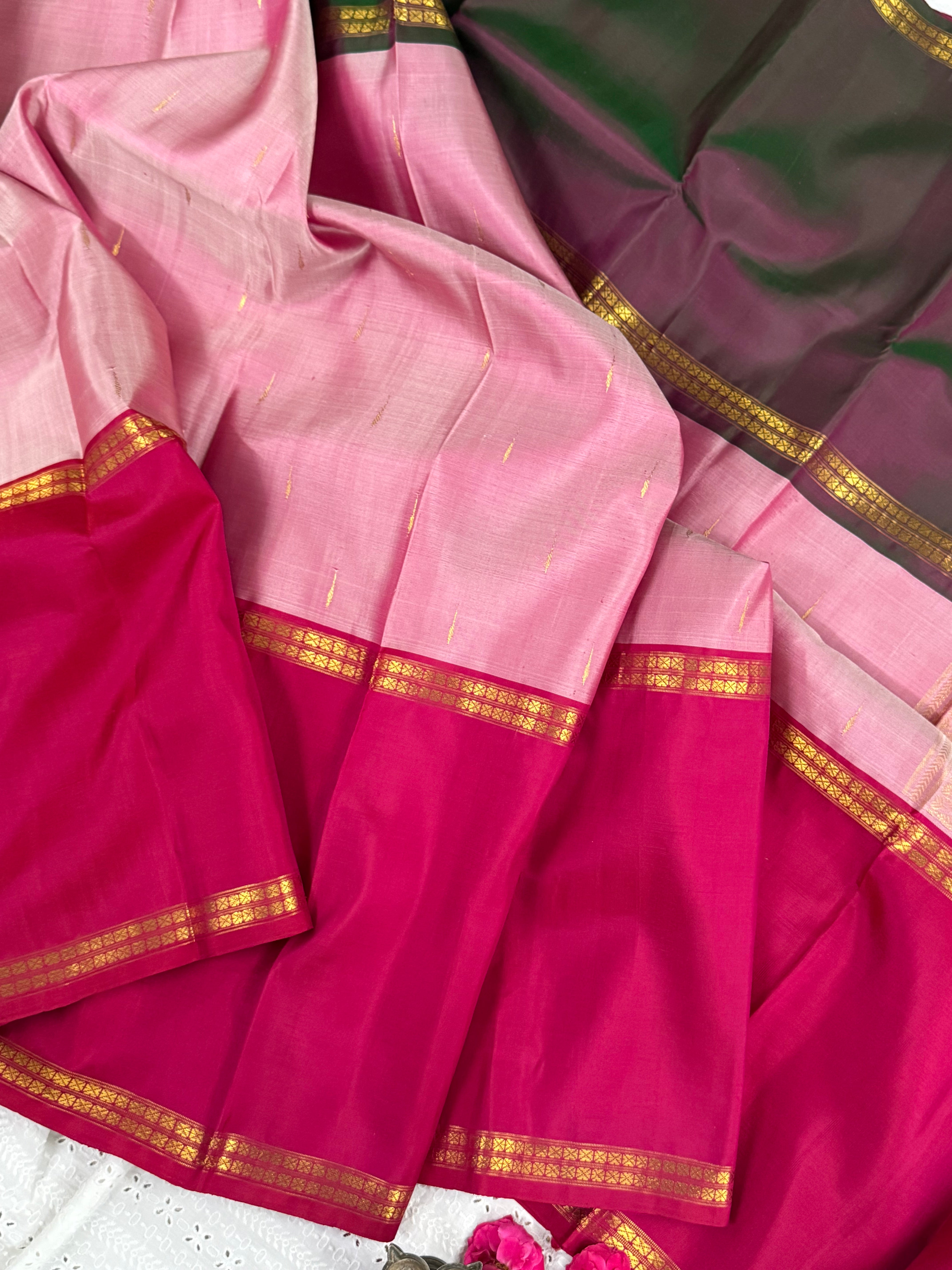 Pink ganga jamuna border/ Arani silk