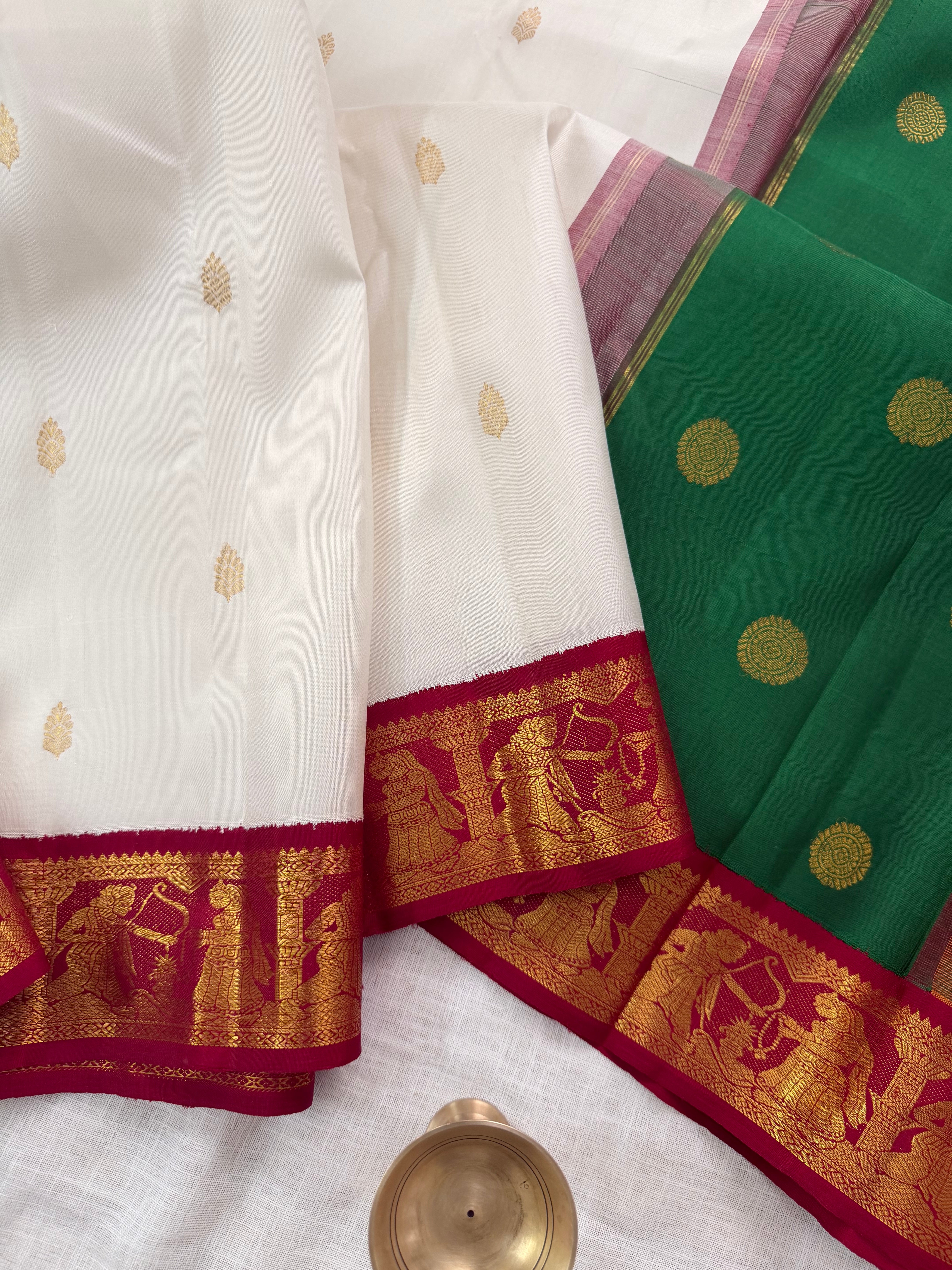 White triple Palla korvai    / Arani silk