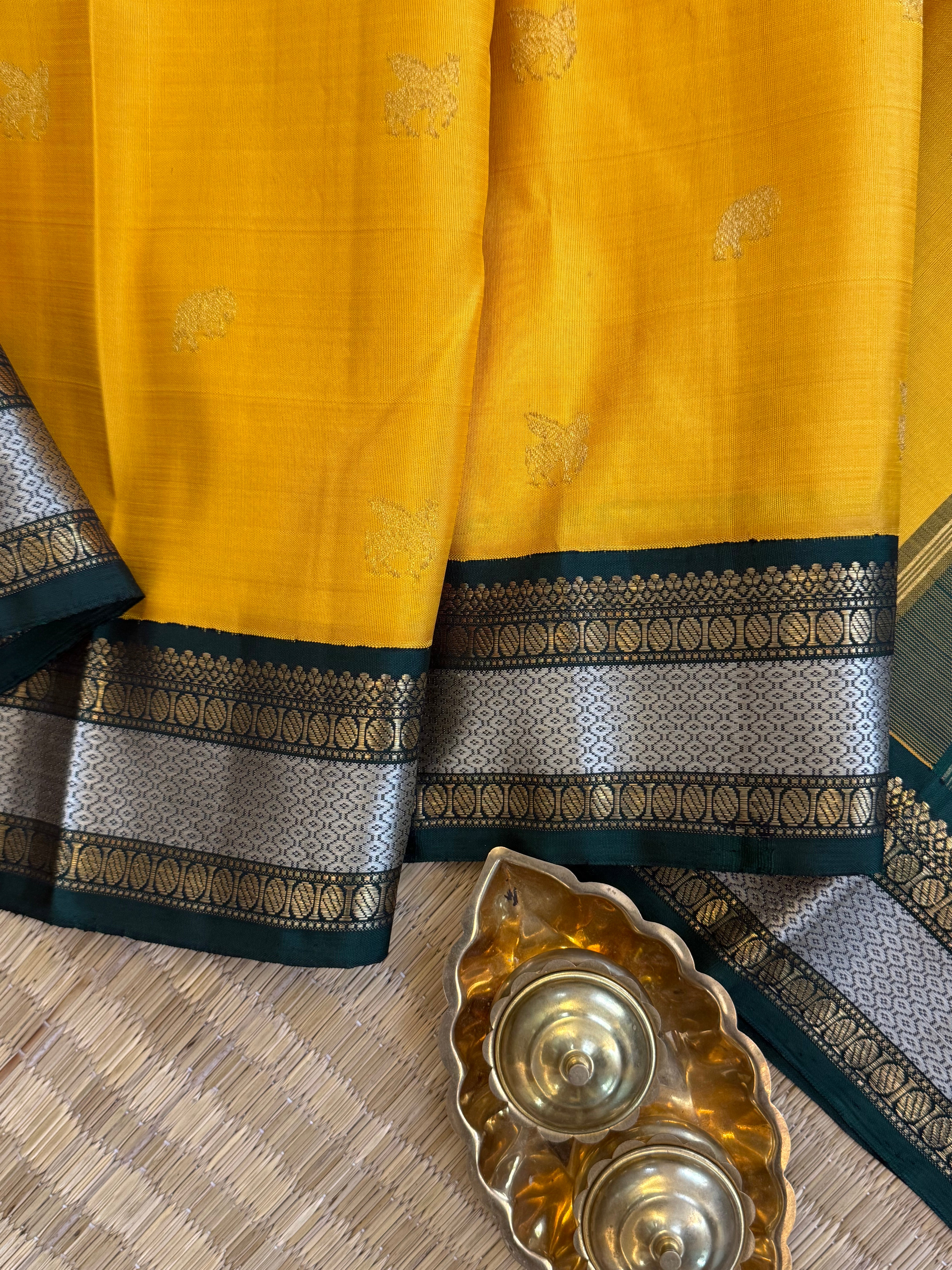 Yellow Korvai/ Kanjipuram silk