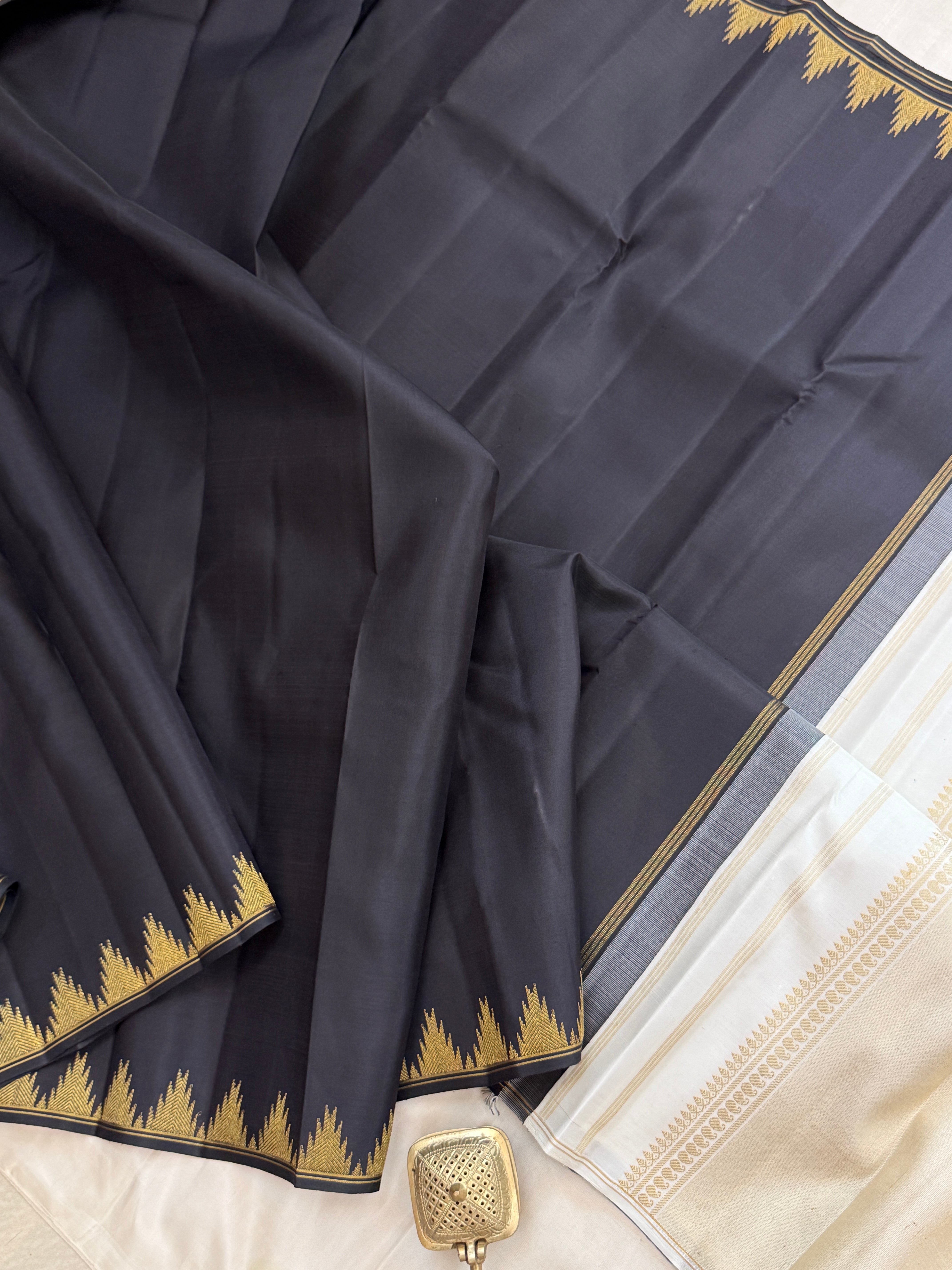 8 Kol / Kanjipuram silk saree clsa 11215