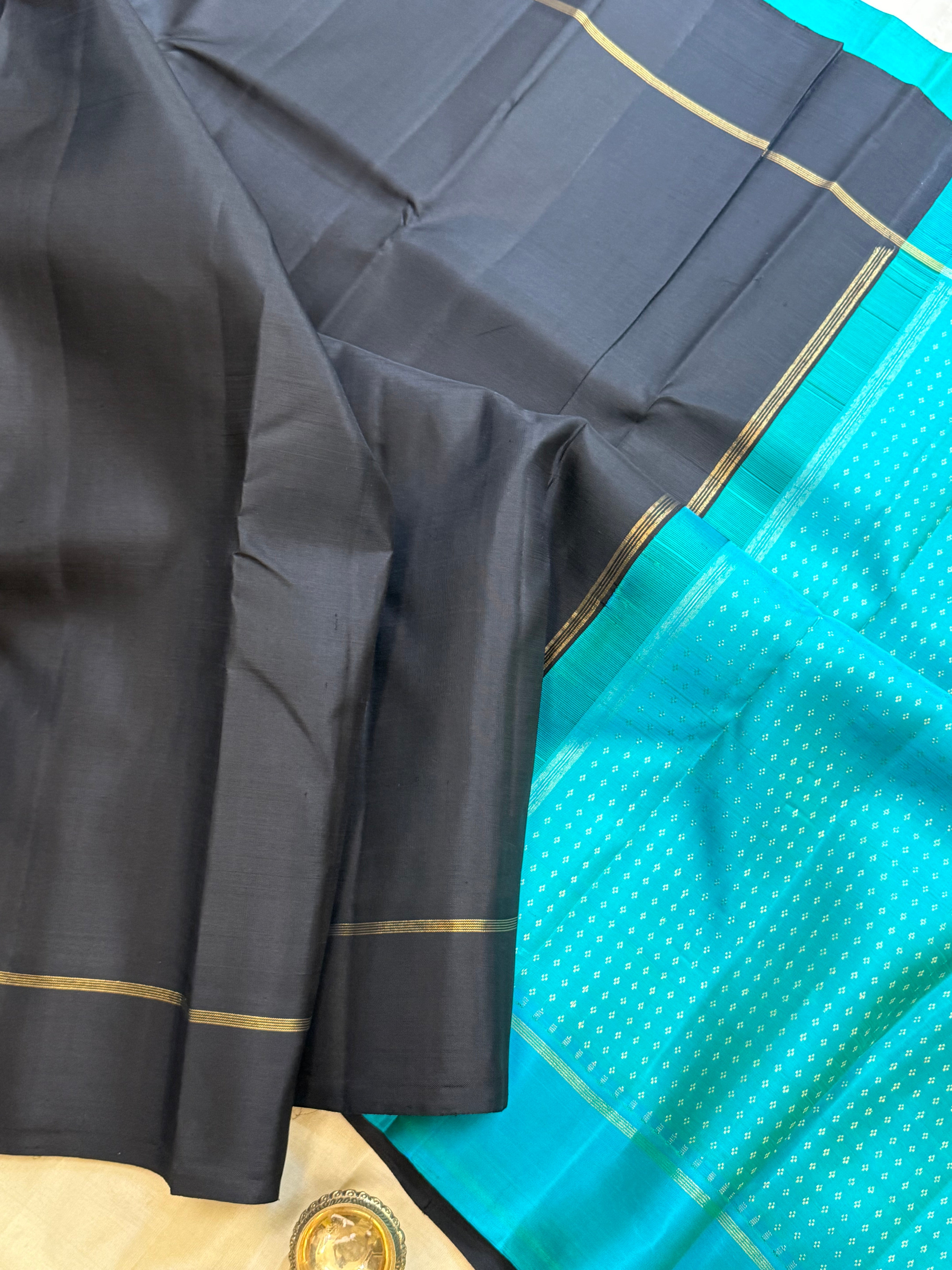 Black and turquoise blue/ kanjipuram silk
