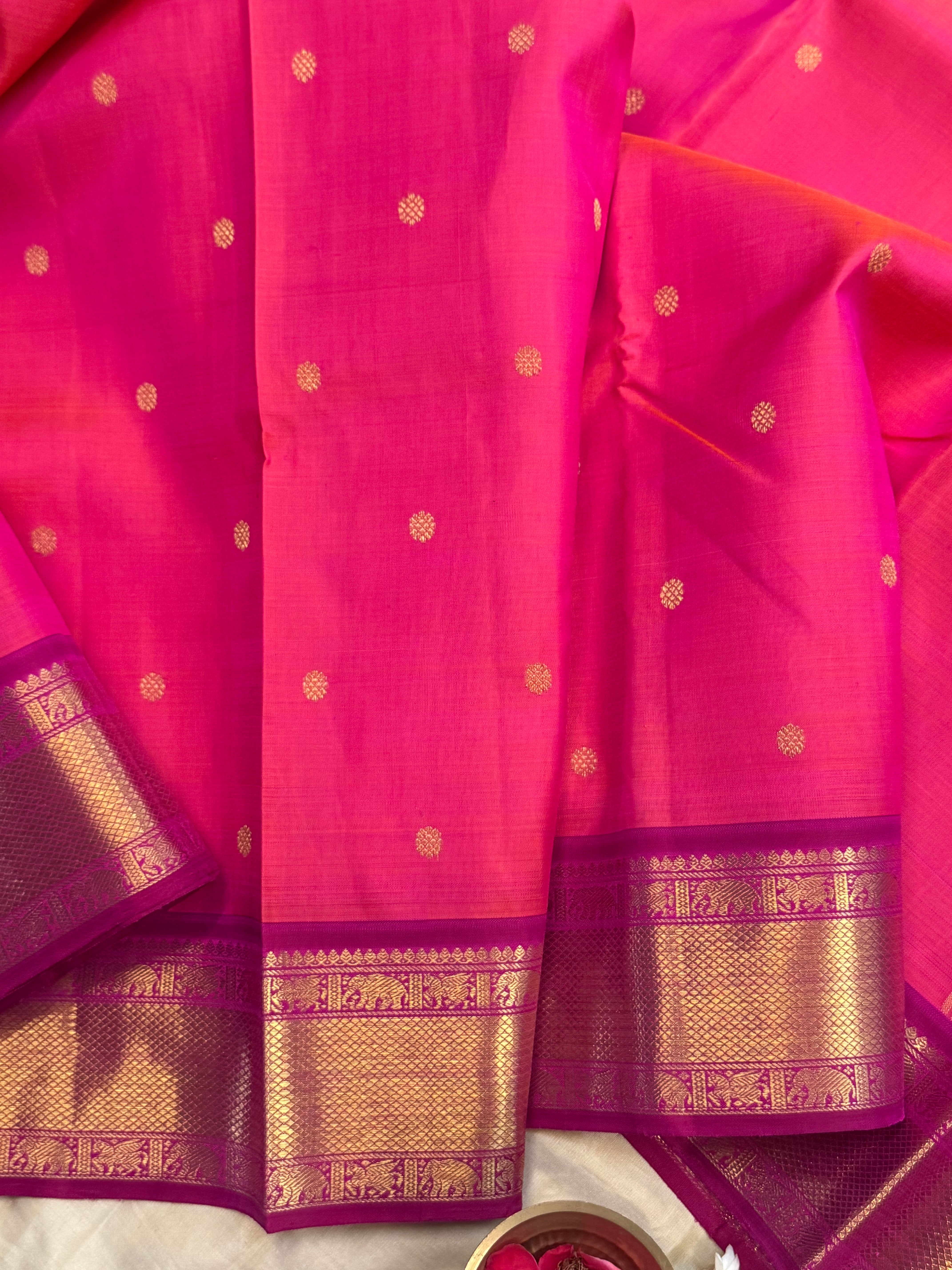 Kanagambaram colour dense border / Kanjipuram silk