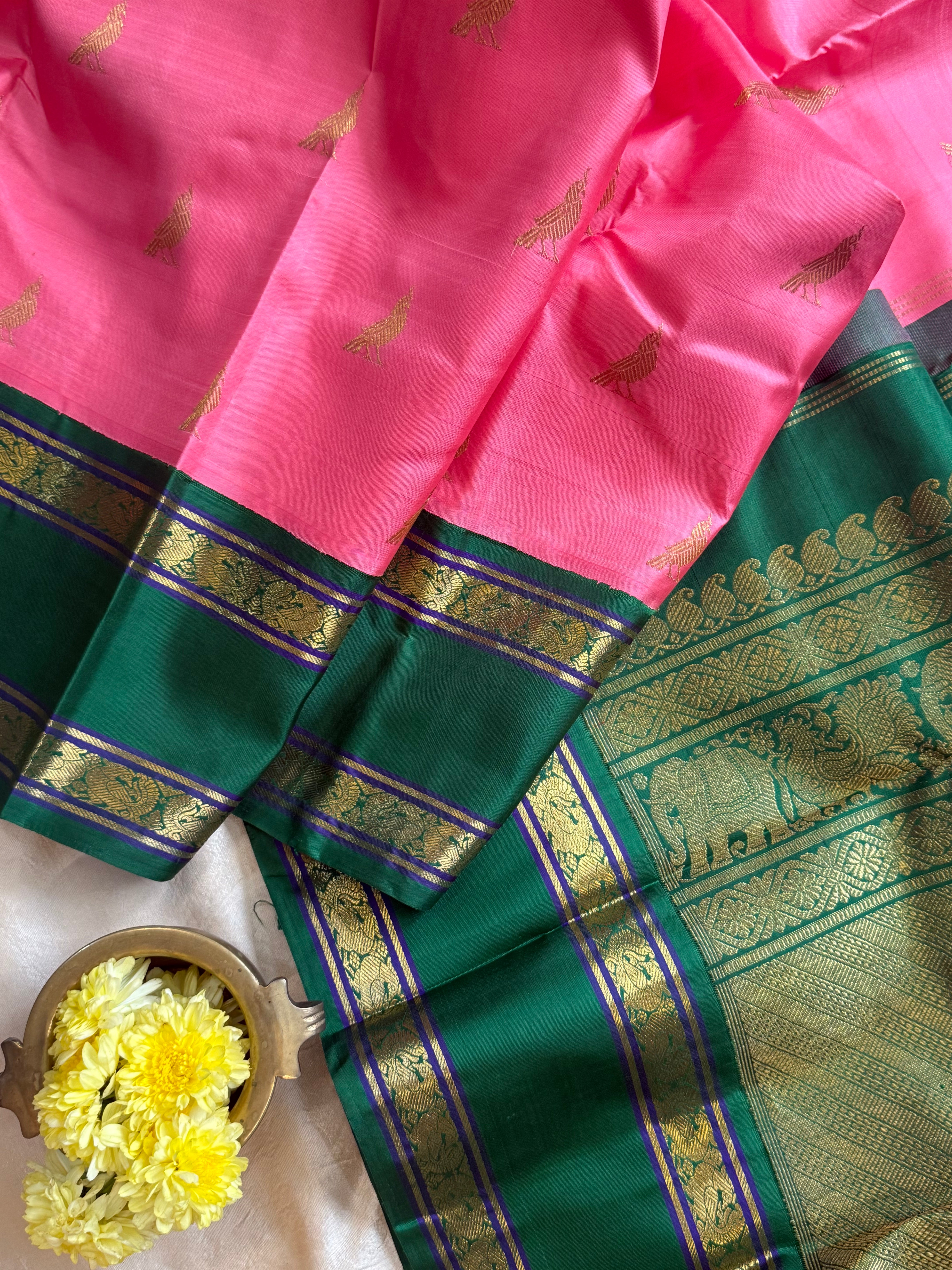Peachish pink Ganga Jamuna Kai Korvai / kanjipuram silk