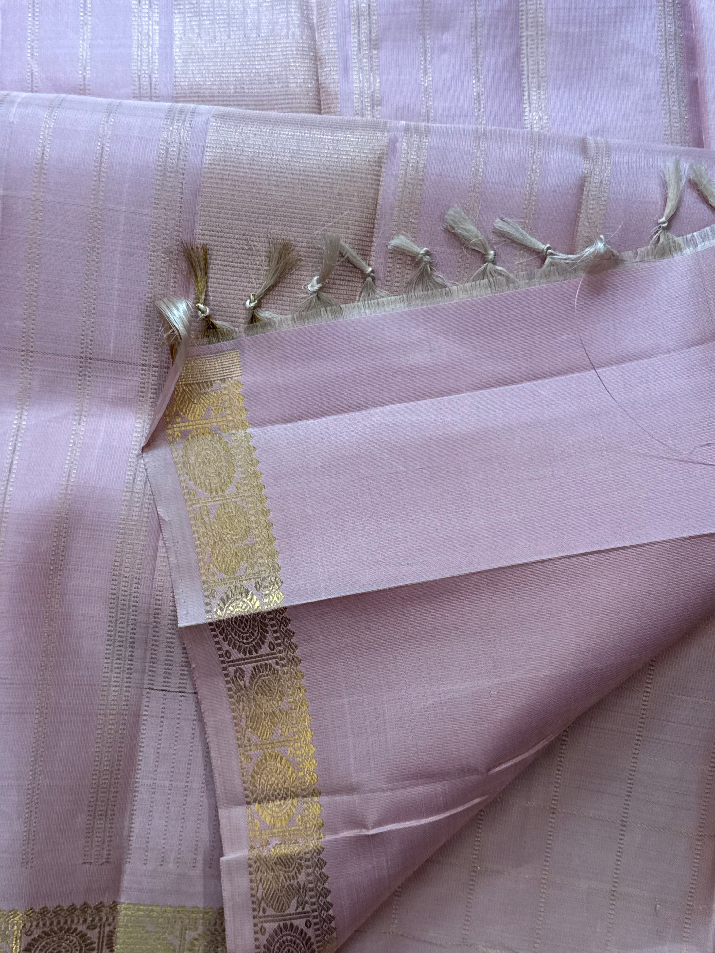 Light pink Zari Kattam  / Kanjipuram silk