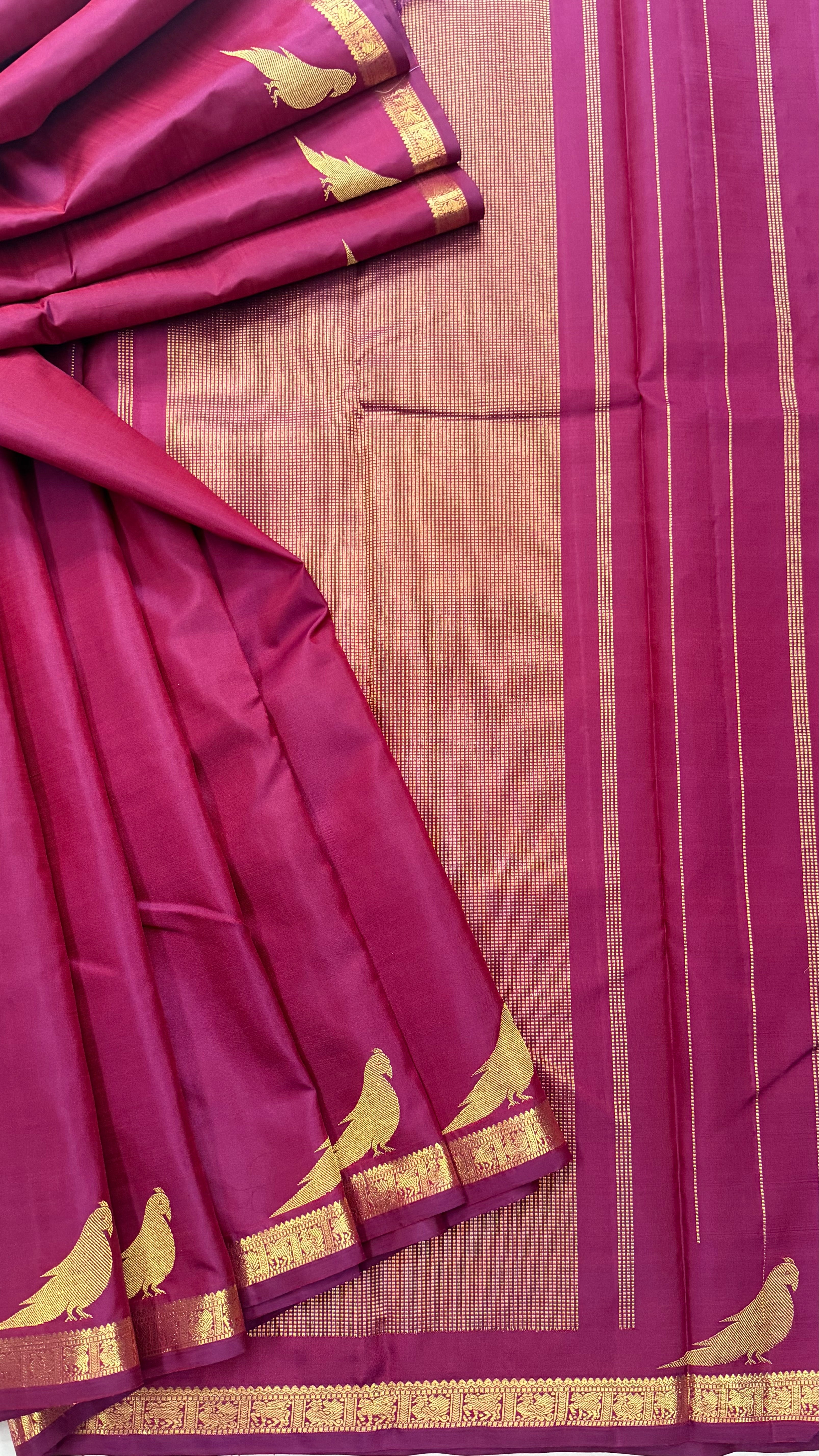 KILIYE : purple shot  Kanjipuram silk