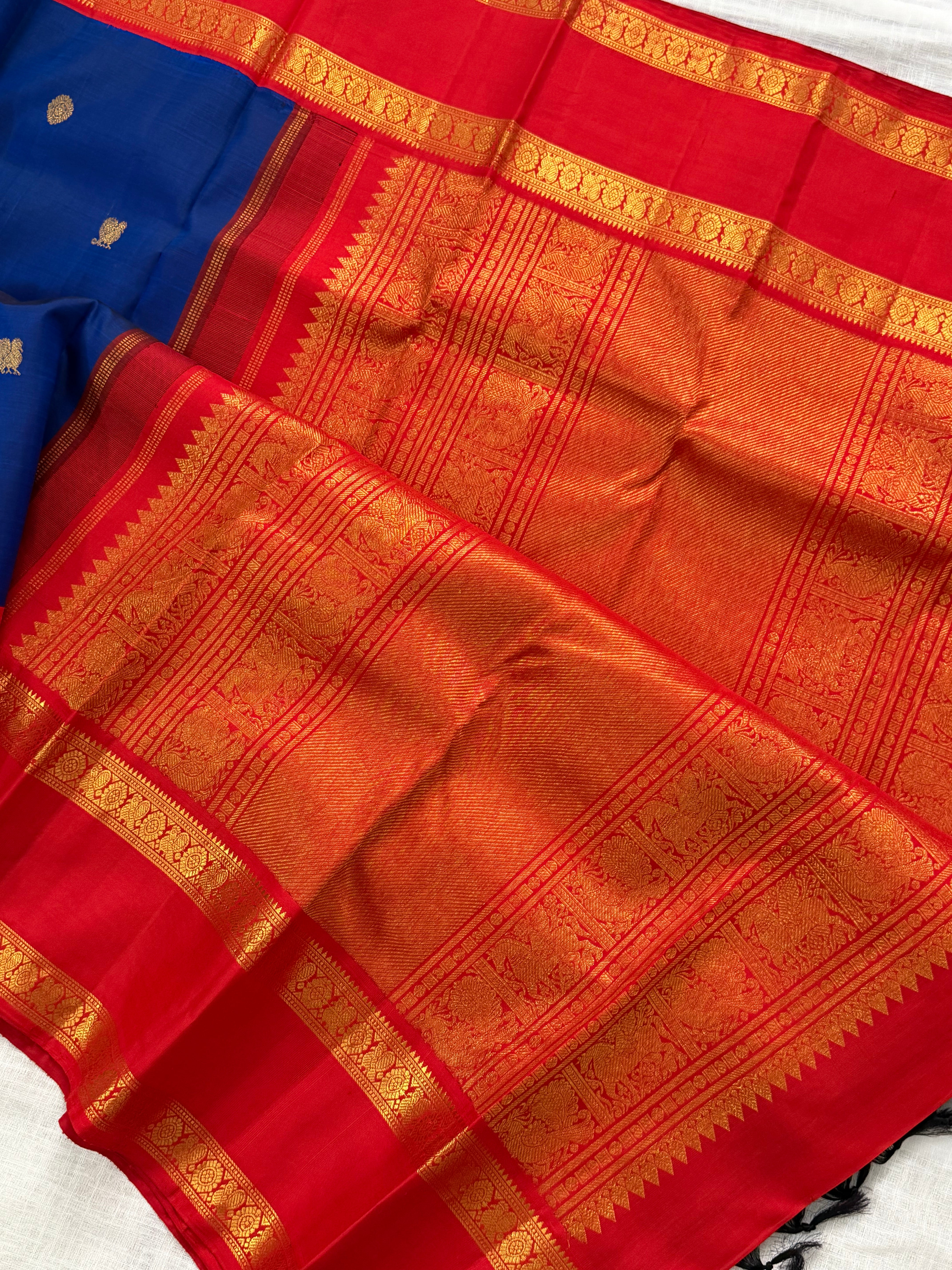 Ms blue  Korvai retta pet   / Arani silk