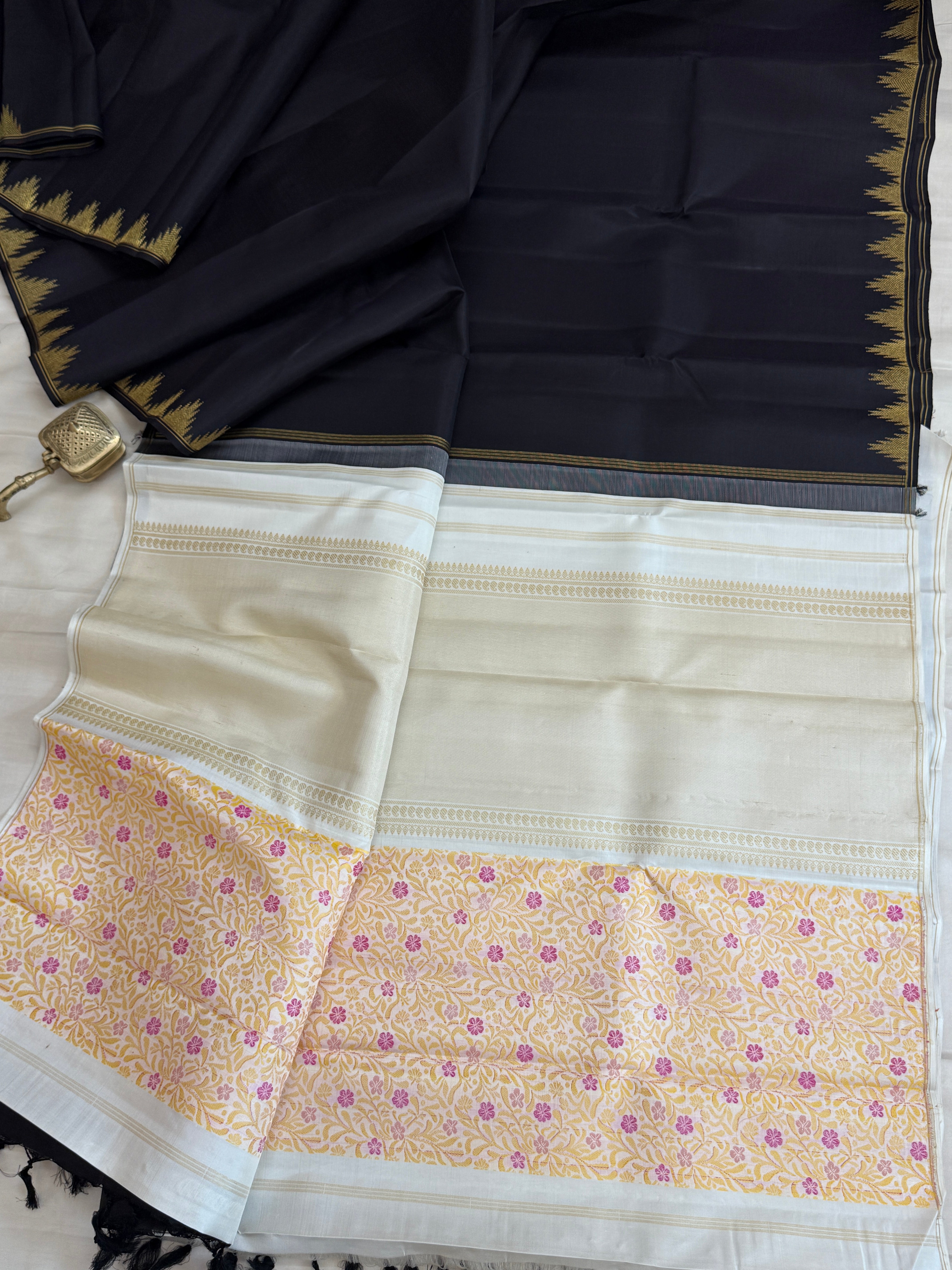 8 Kol / Kanjipuram silk saree clsa 11215