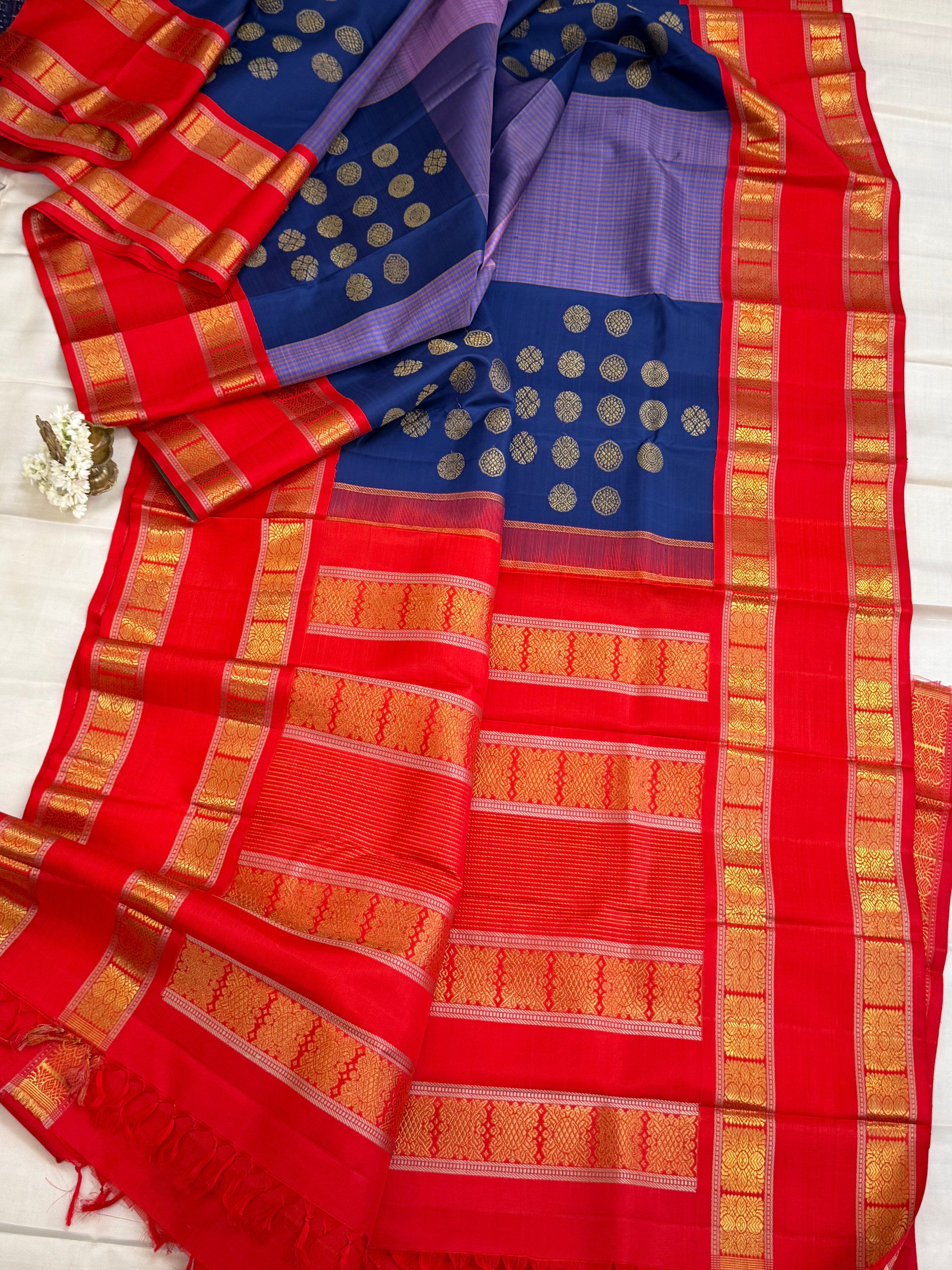Master weaver Kattam Butta Kanjipuram silk CLSA10771