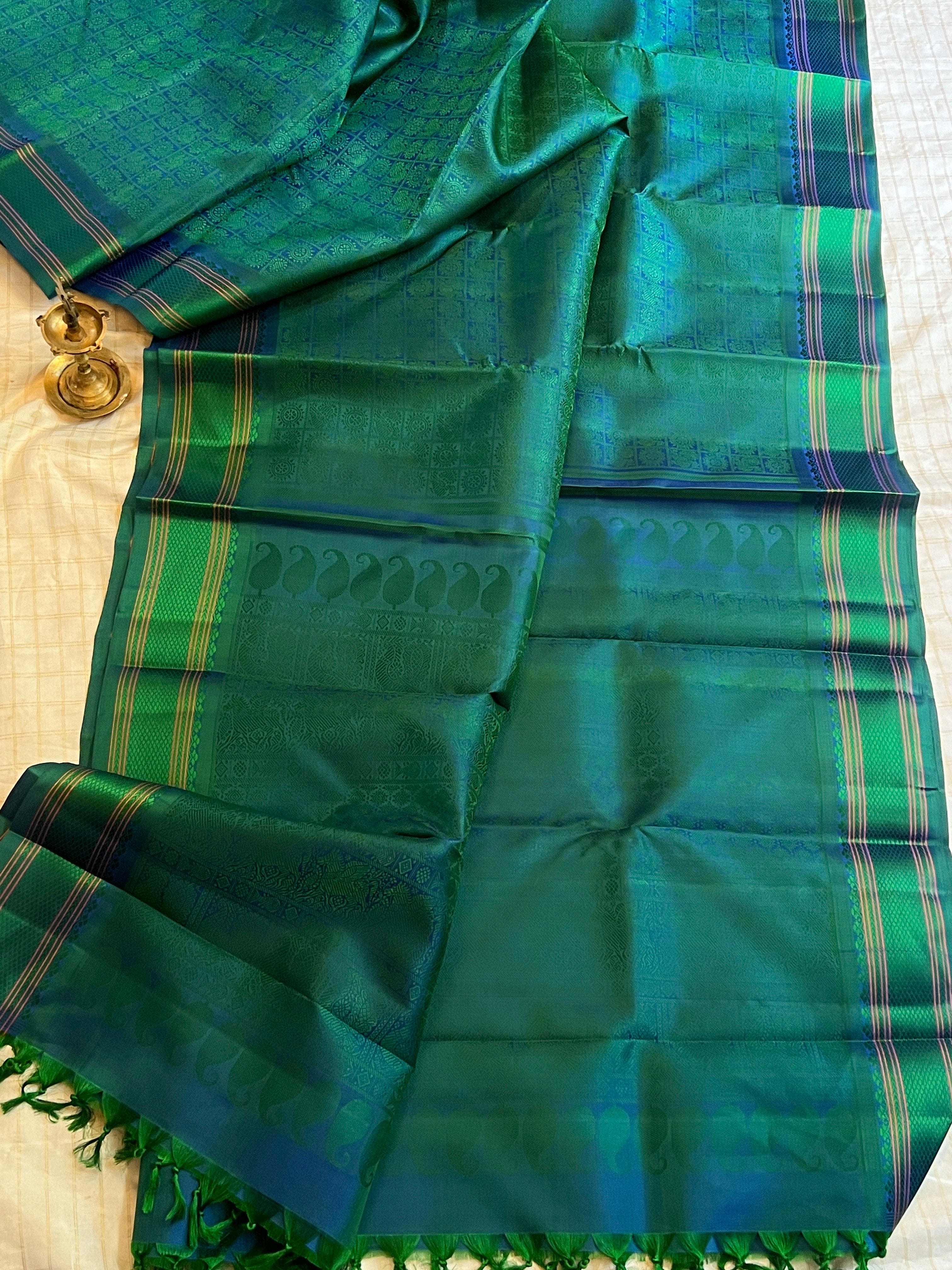 1000 butta Thread work / Kanjipuram silk CLSA9870