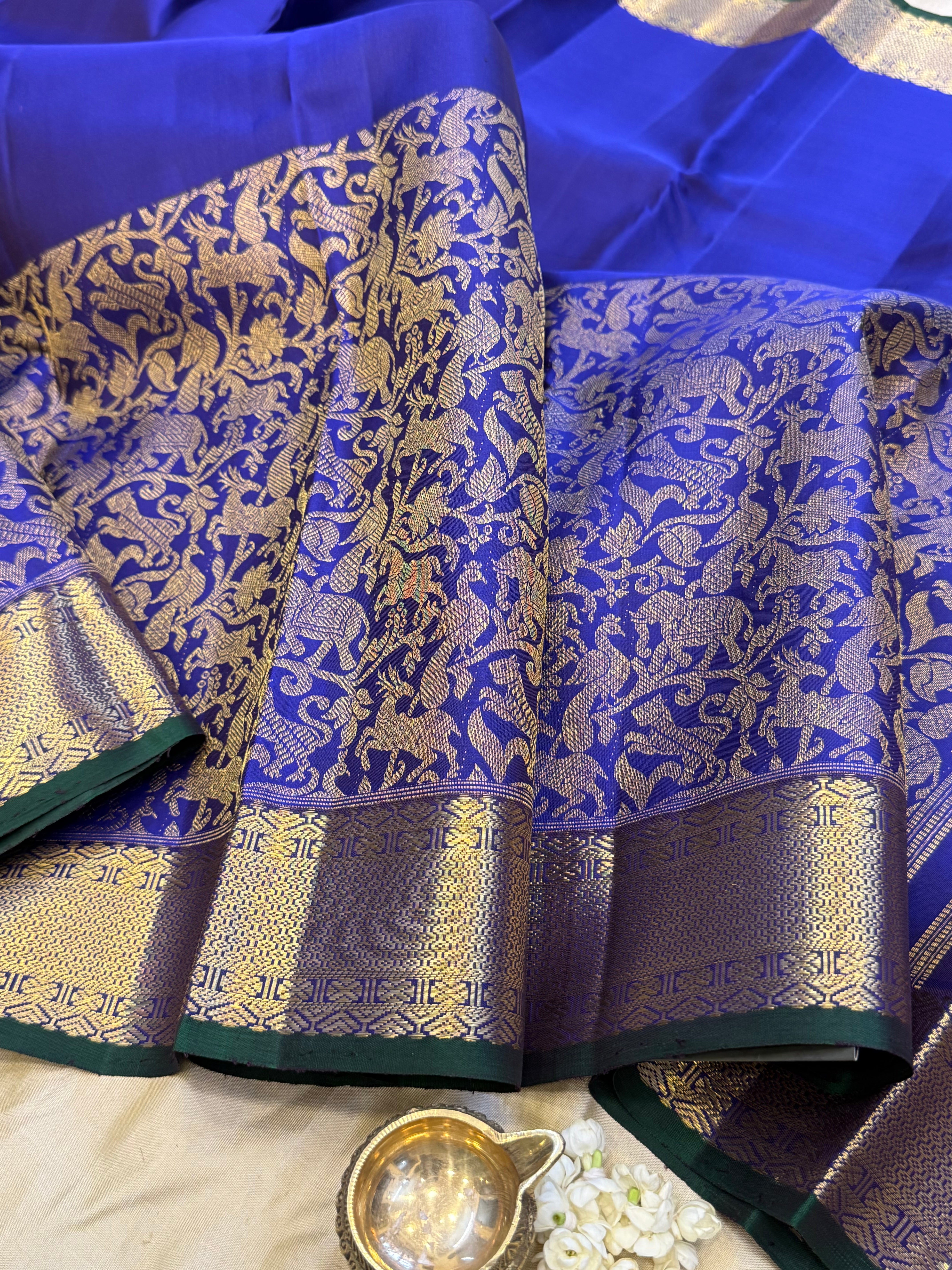 Concept saree - Blue long vanasingaram border / kanjipuram silk