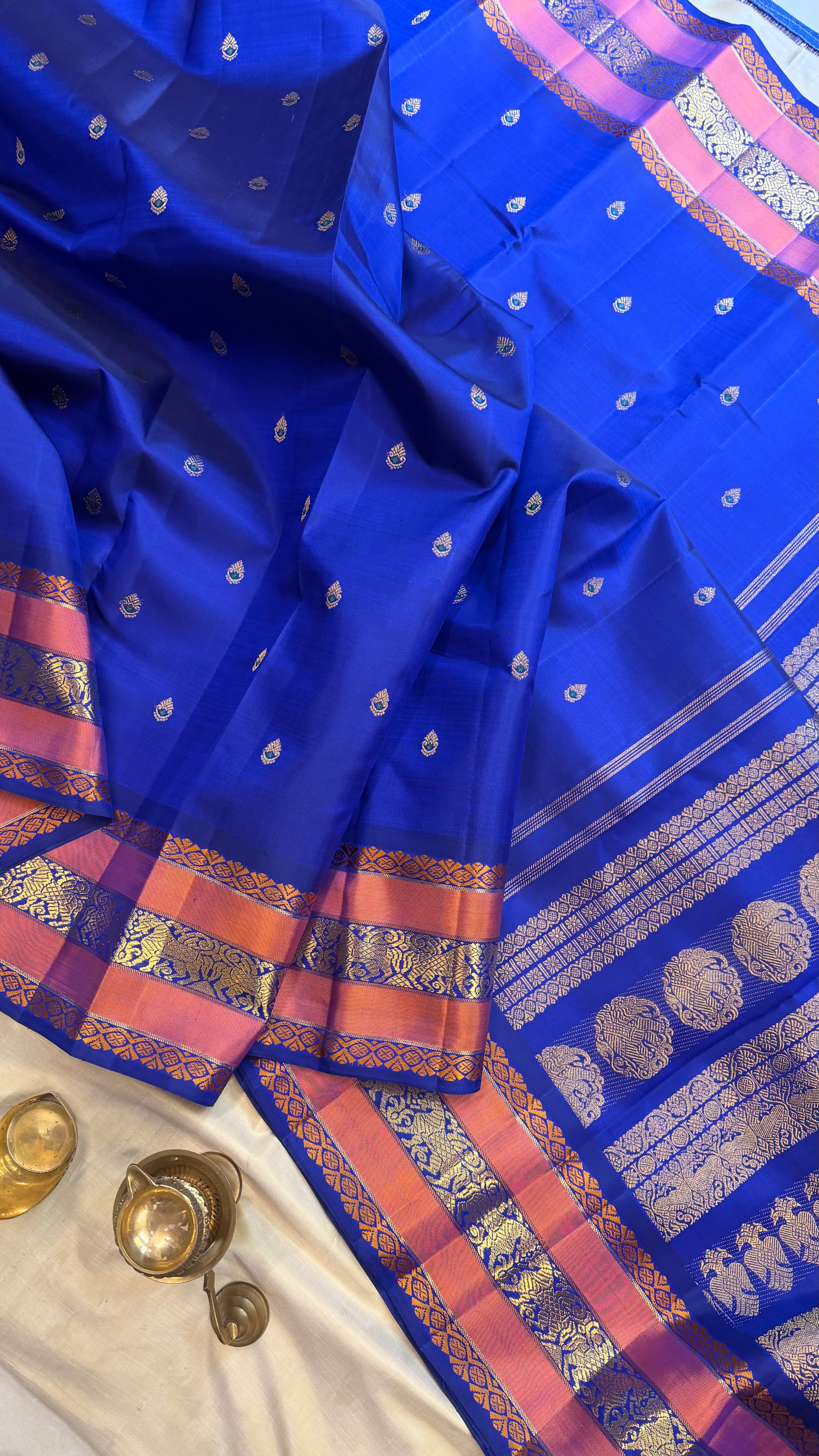 Royal blue horse pet   master weaver / Kanjipuram silk