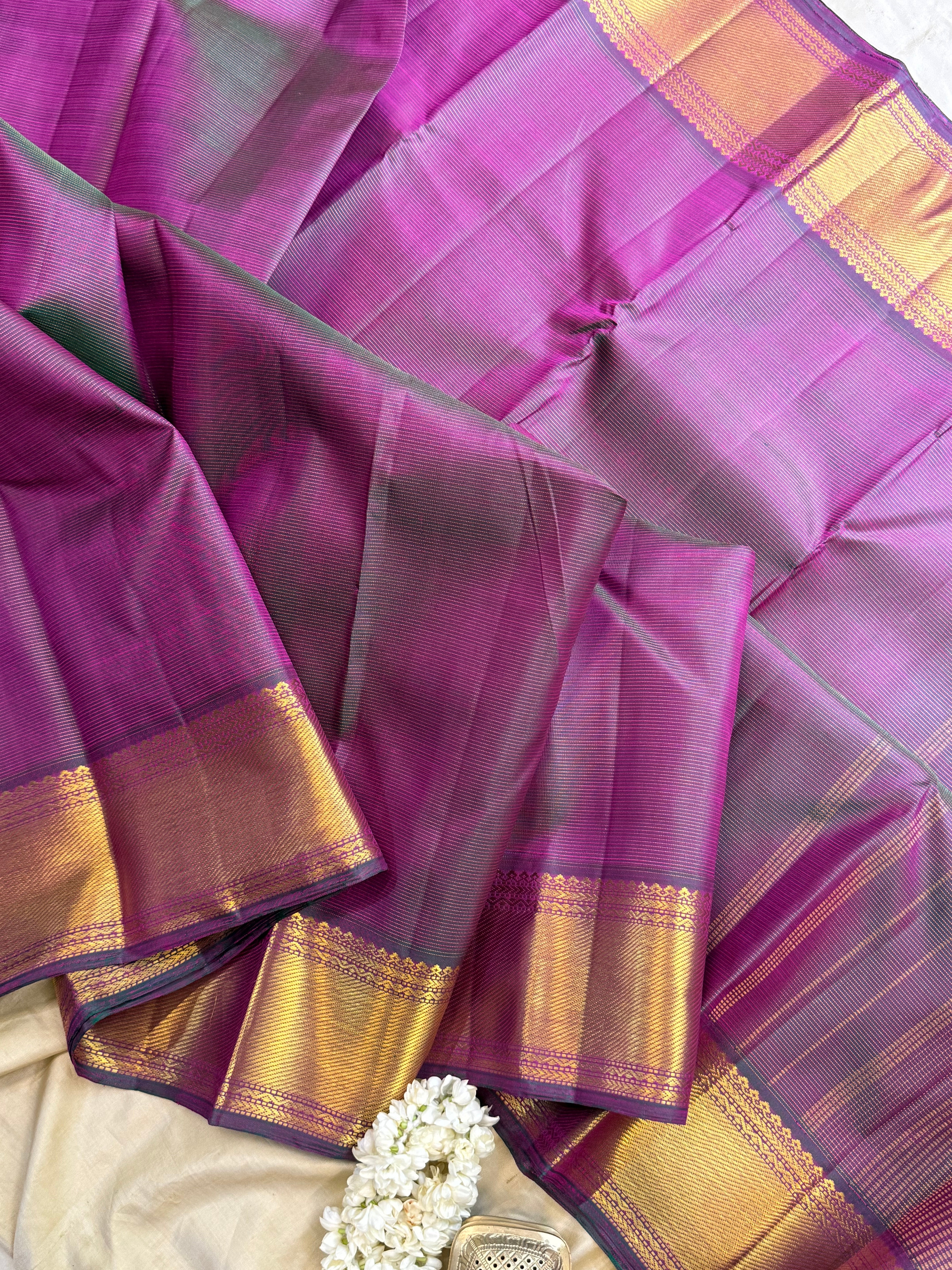 Vadamalli shot green vairaoosi/ Arani silk CL10105