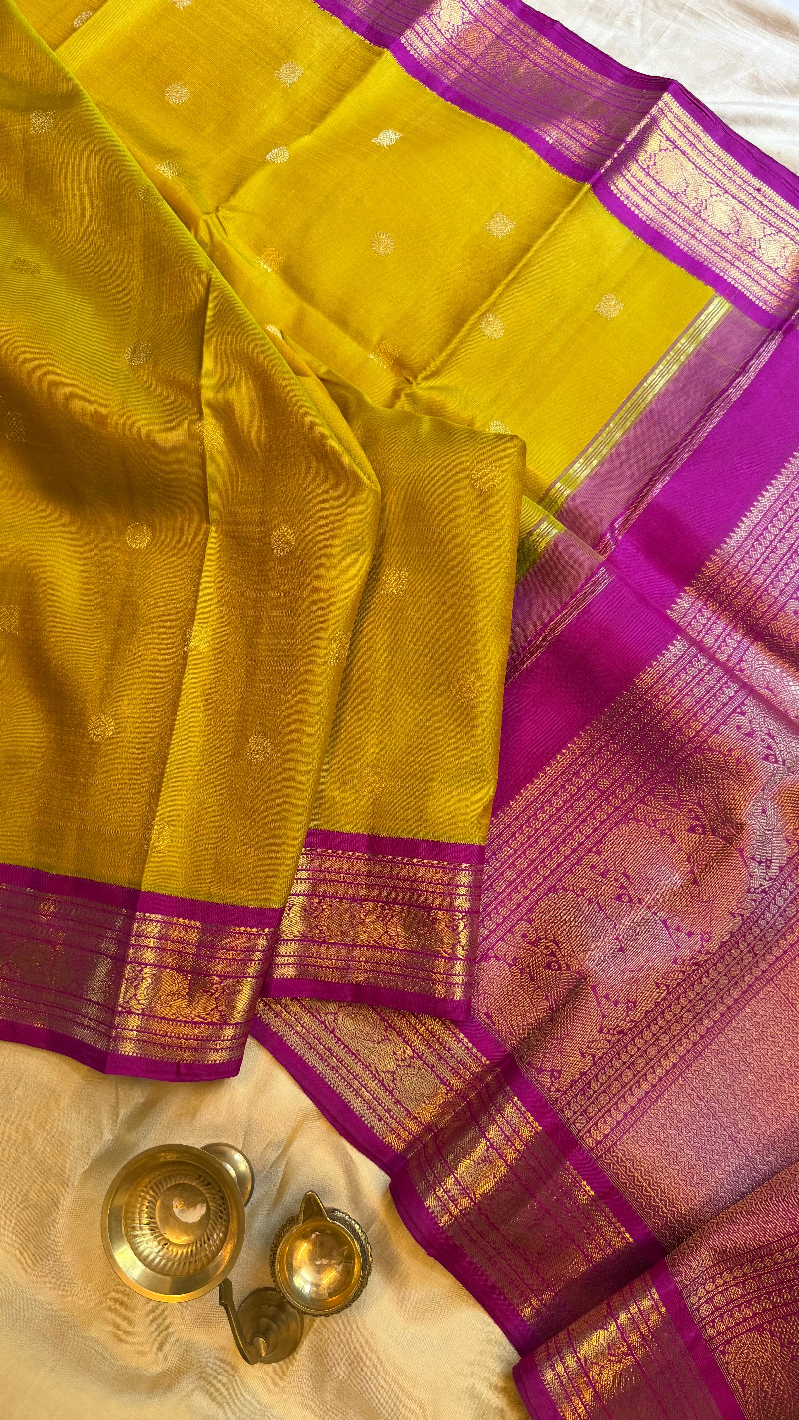Sampanga Korvai /Kanjipuram silk