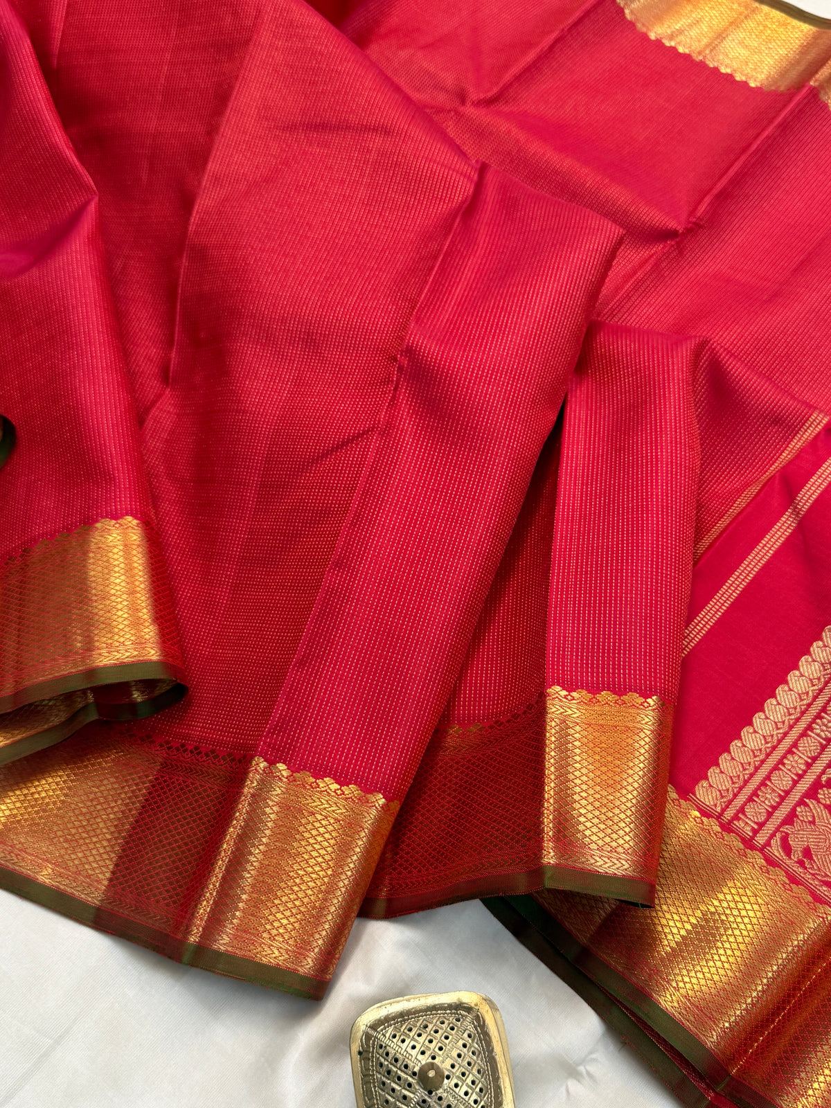 Navarathri - Day 4 Red Colour pure Zari oosivanam/Kanjipuram silk sree Clsa 7775