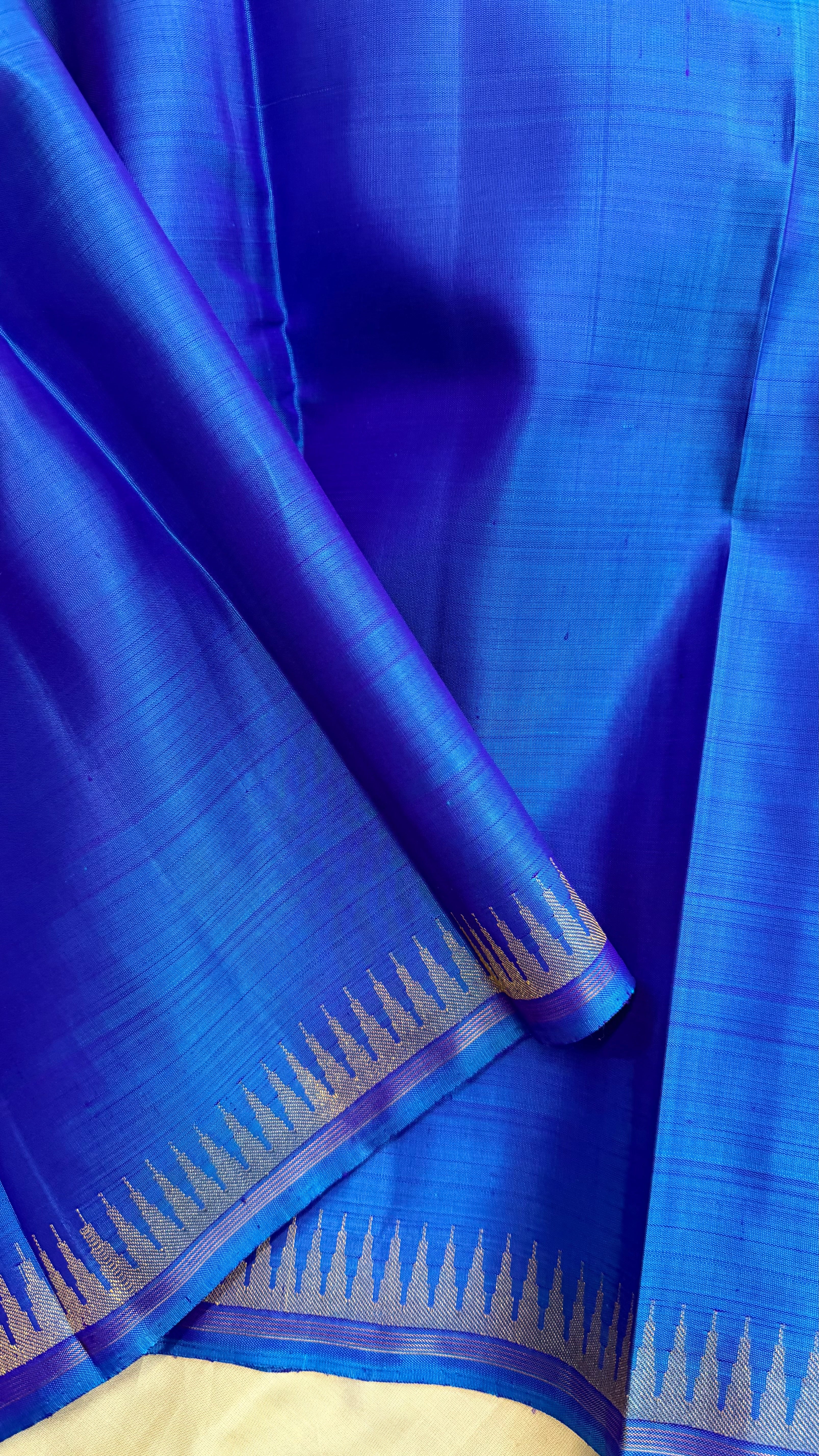 Blue small temple border/ kanjipuram silk