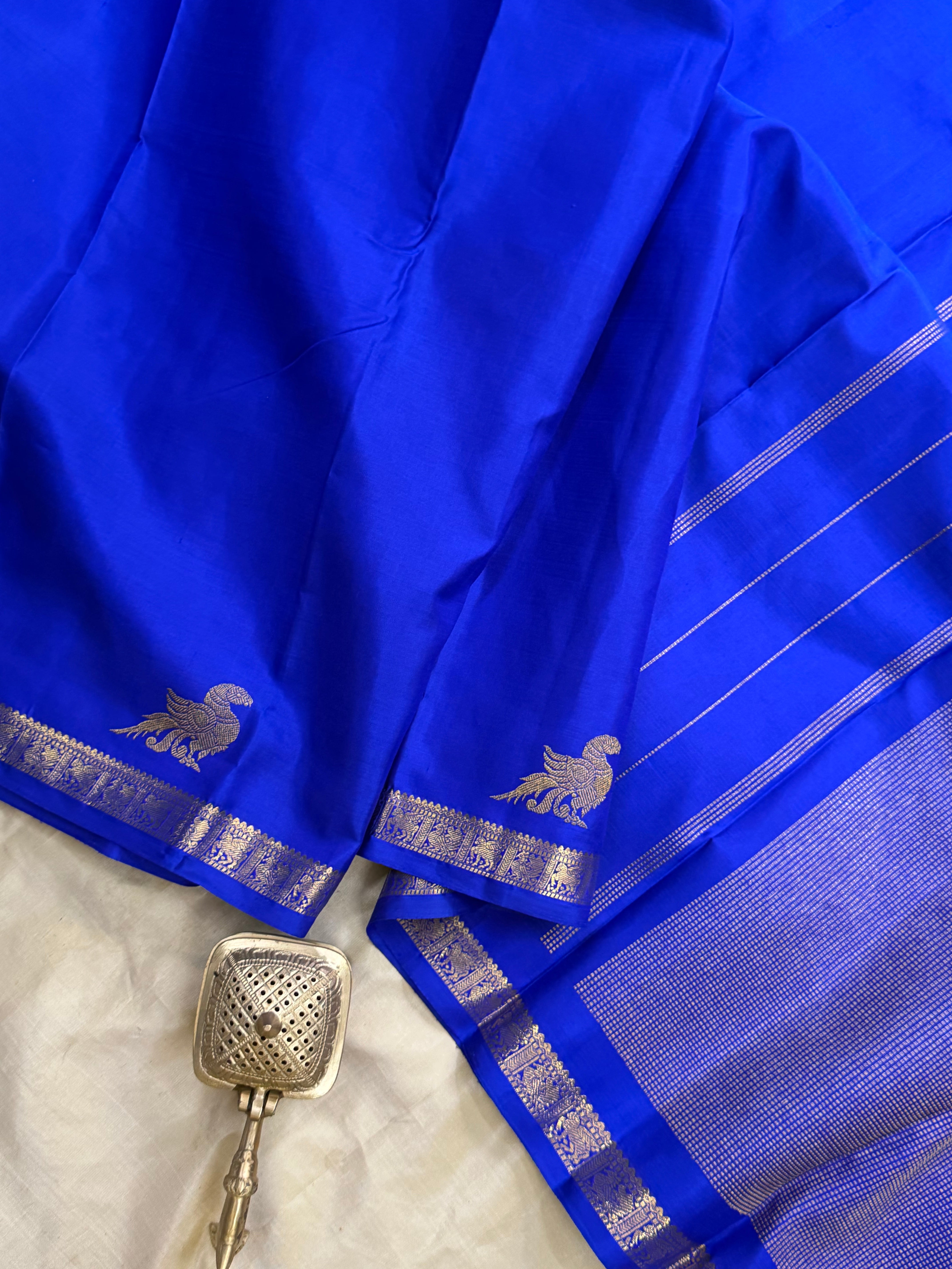 Ms blue Kili border  / Budget friendly Kanjipuram silk sarees