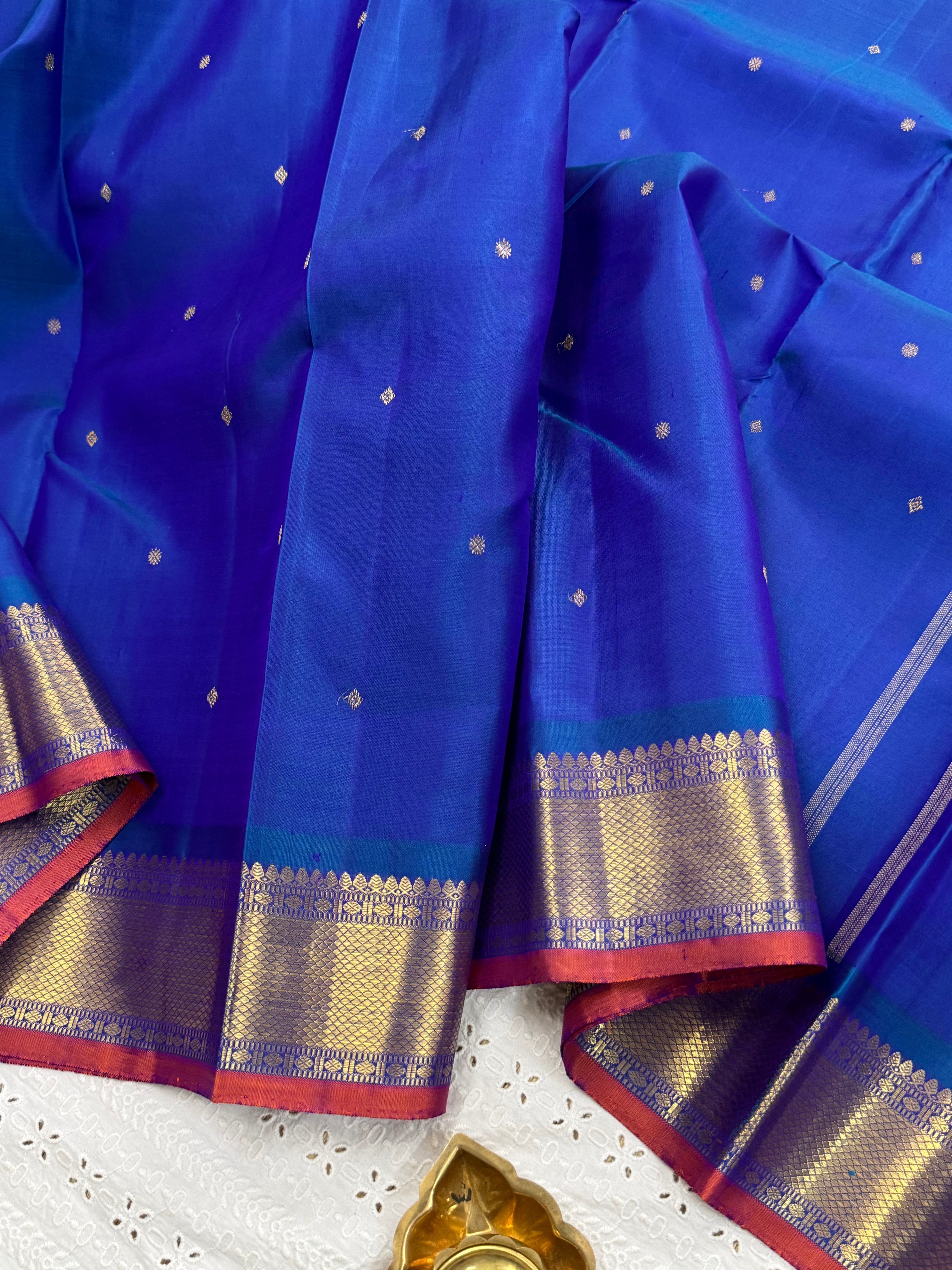 MAYILKAZHUTHU GETTI BORDER/KANJIPURAM SILK SAREE CLSA5680