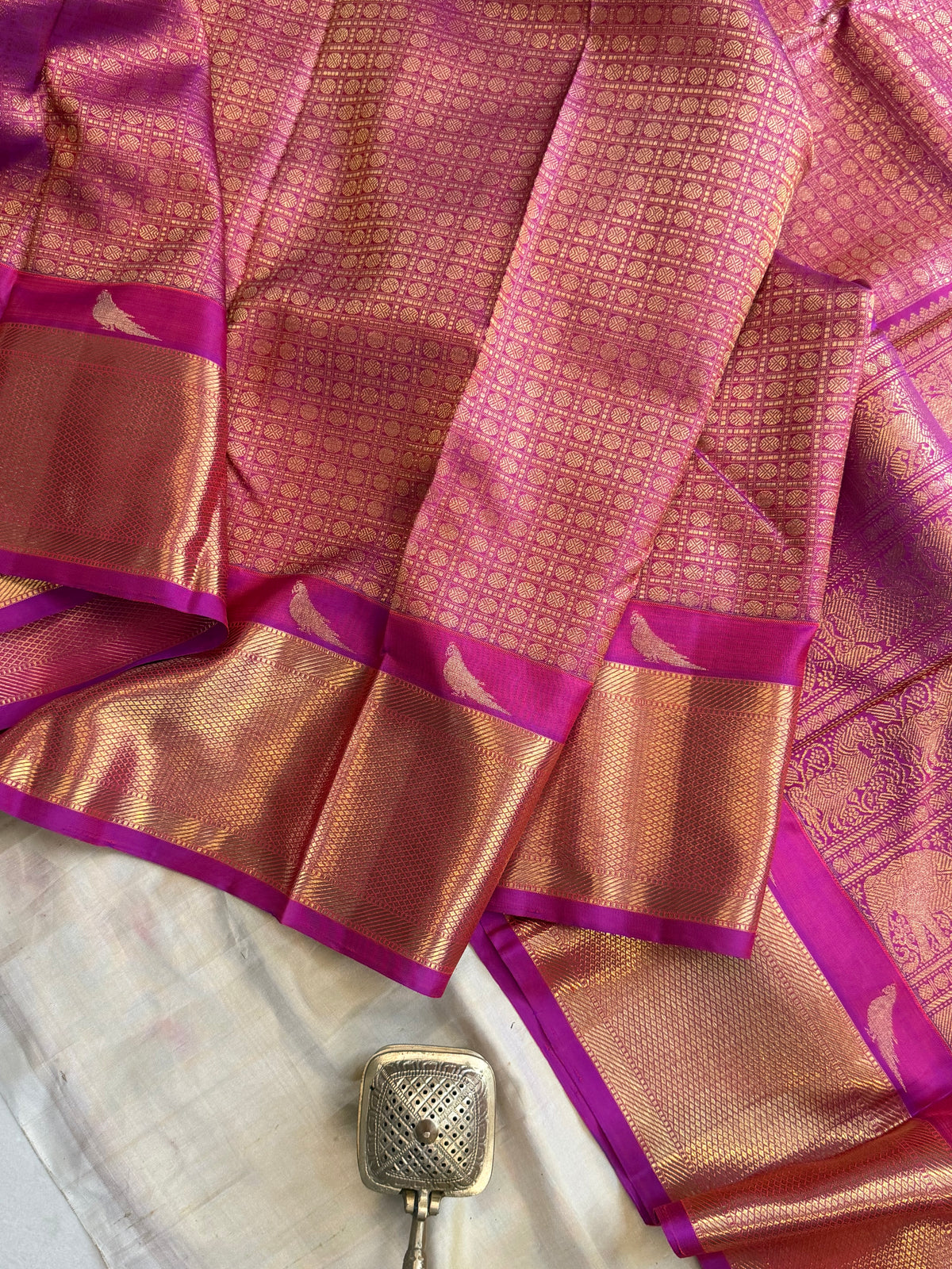 Bridal- Zari kattam butta and border Kili getti pet pure zari / Kanjipuram silk saree clsa 4268