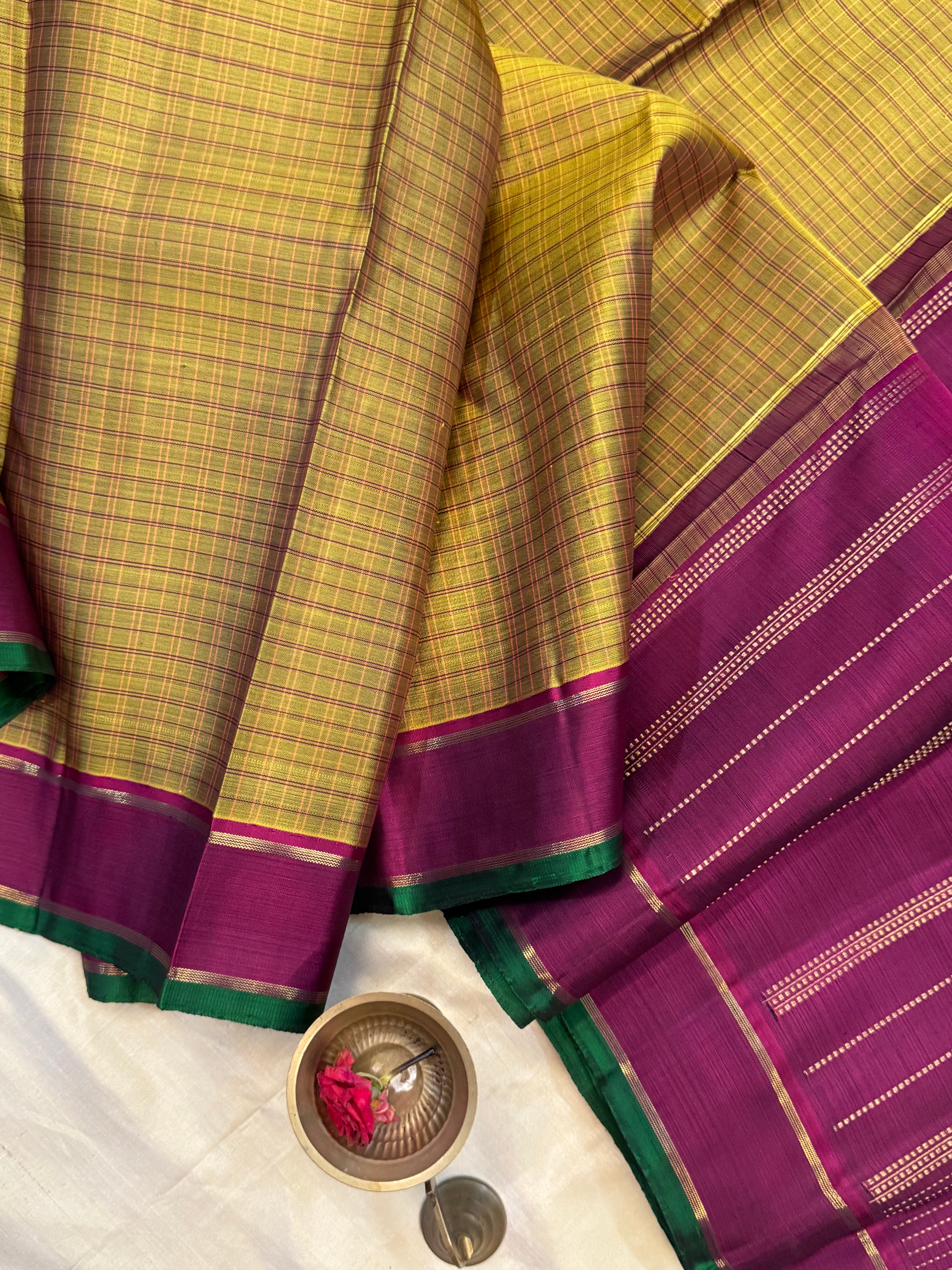 Swapnam :  Ponvandu kattam / kanjipuram silk