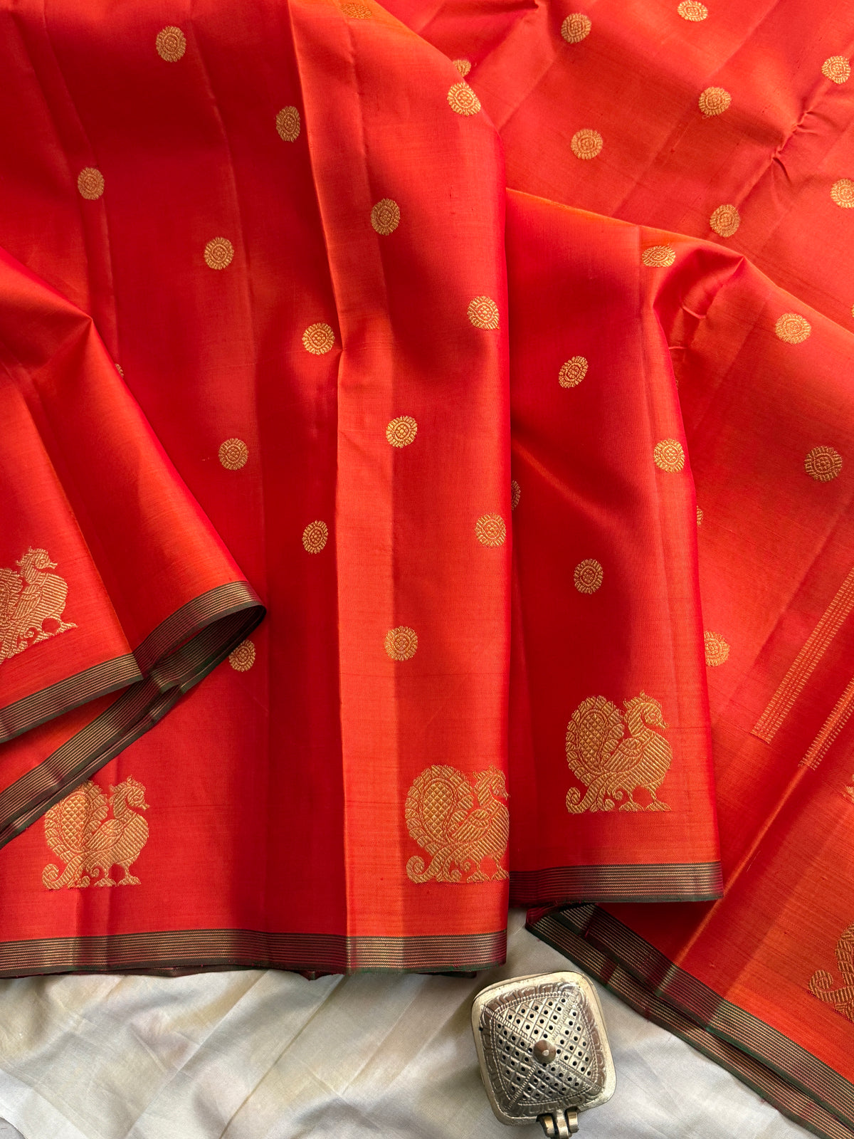Rustic orange border Annam butta / kanjipuram silk saree clsa 11950