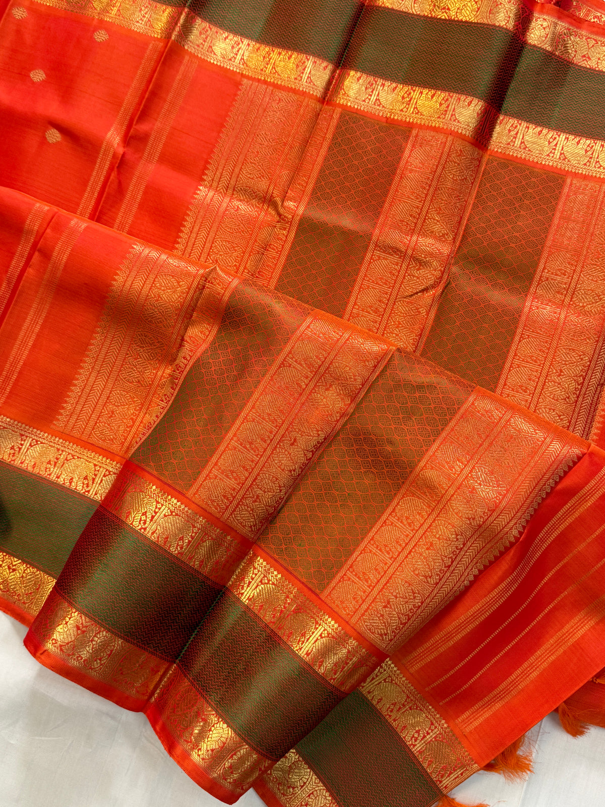 Orange chakkaram butta body elephant and Annam pet border/CLSA6000