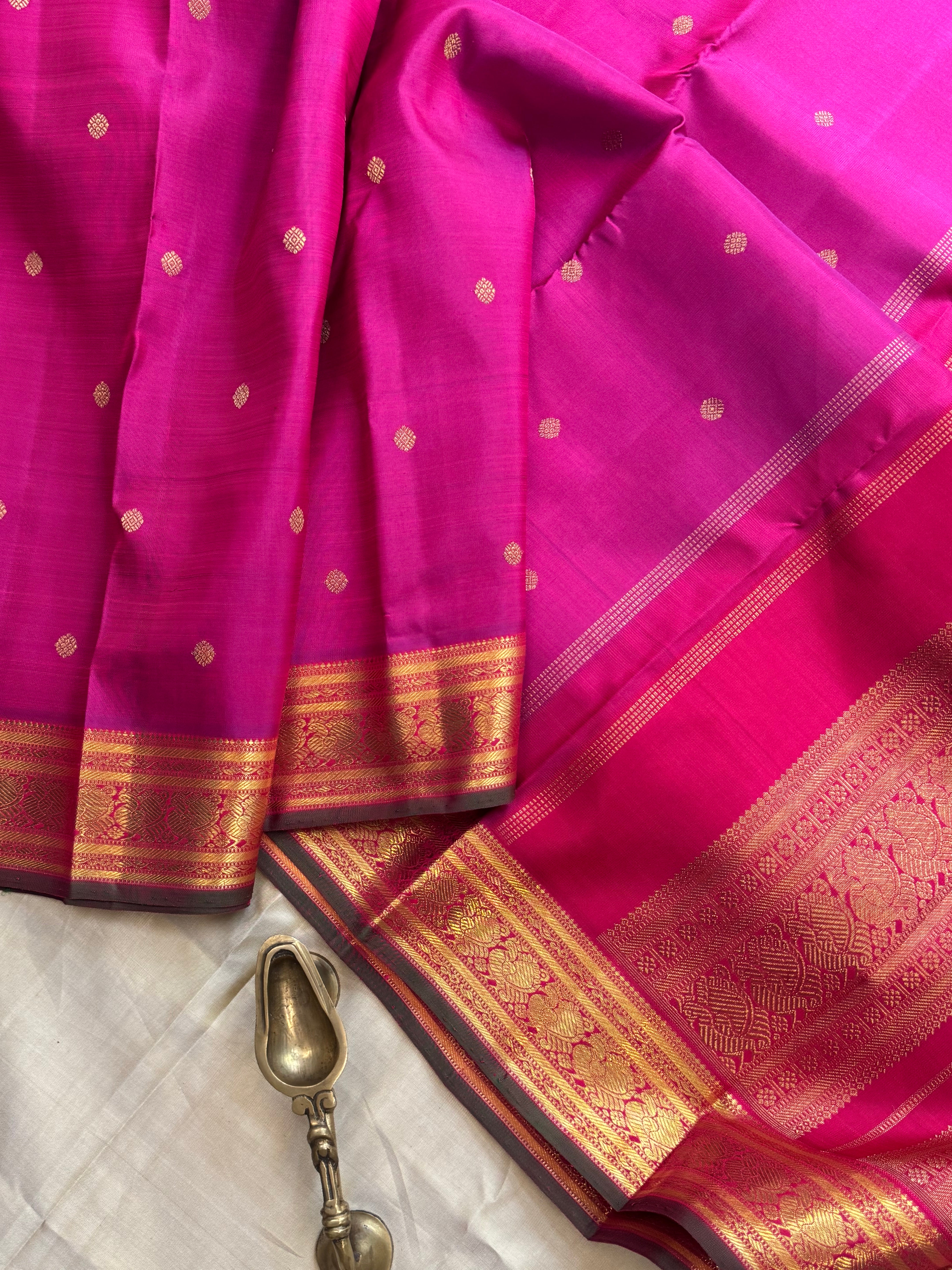 Swapnam :Purplish pink Butta / kanjipuram silk