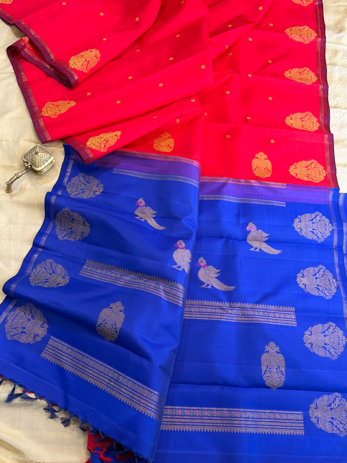 Chilli red border irutalaipakshi - pure Zari Kanjipuram silk