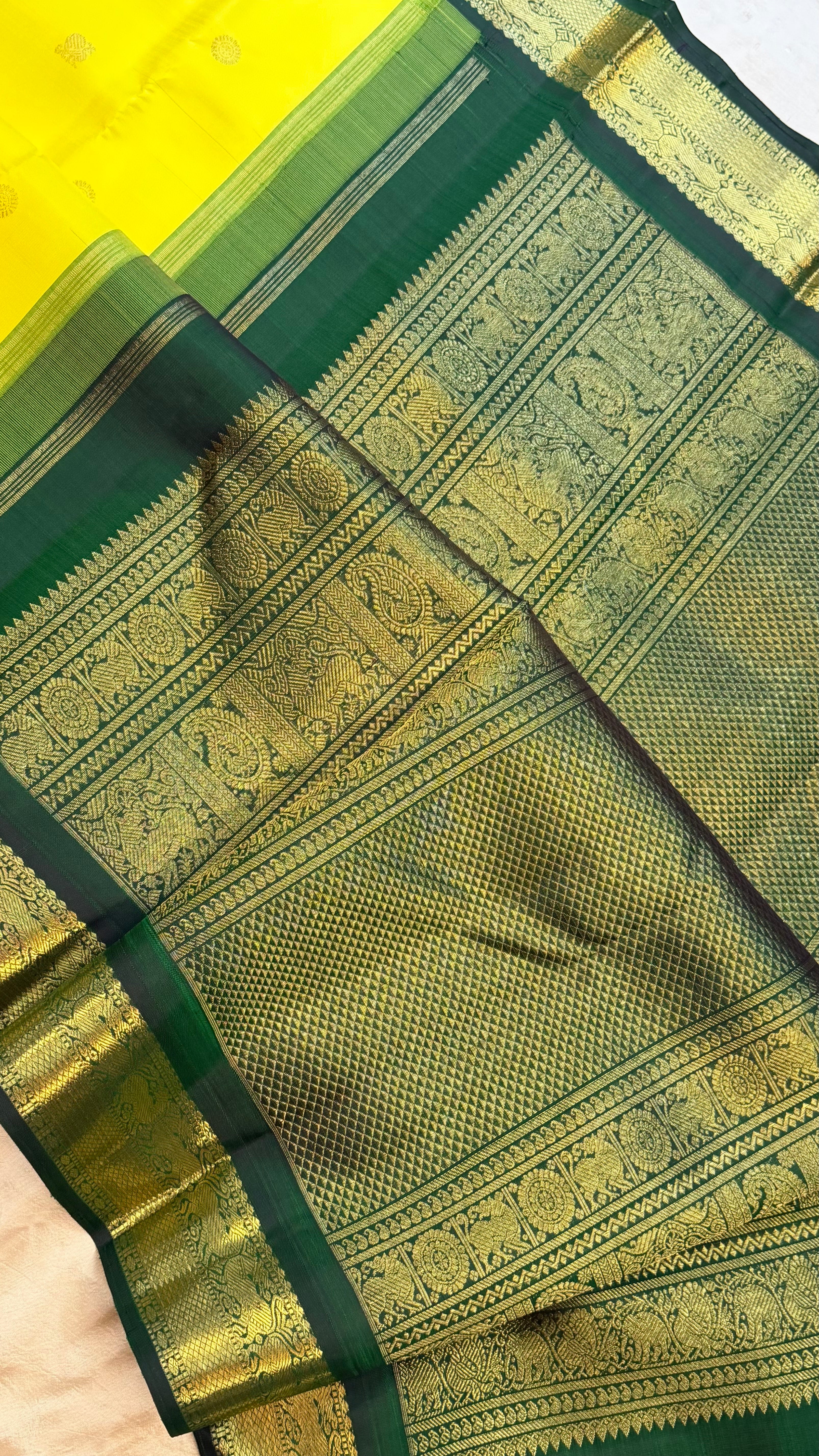 Lemon yellow   Korvai Kanjipuram silk