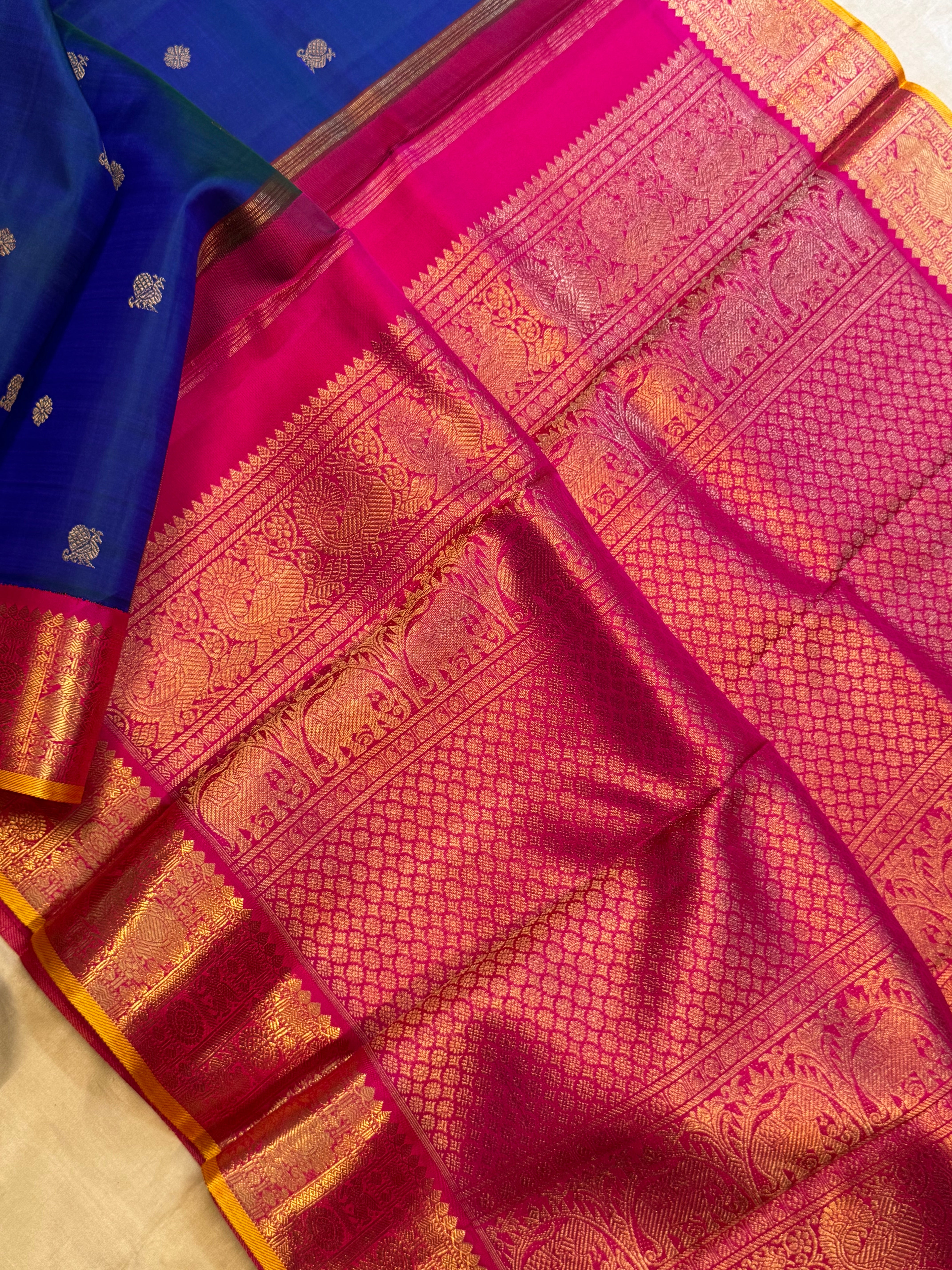 AALAYAM :  Mayilkazhuthu kanjipuram silk