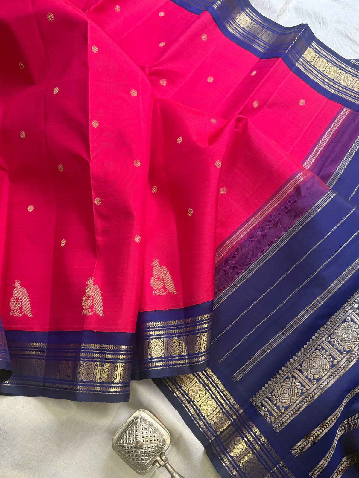 Dark pink beetu Butta Kai Korvai Kanjipuram silk