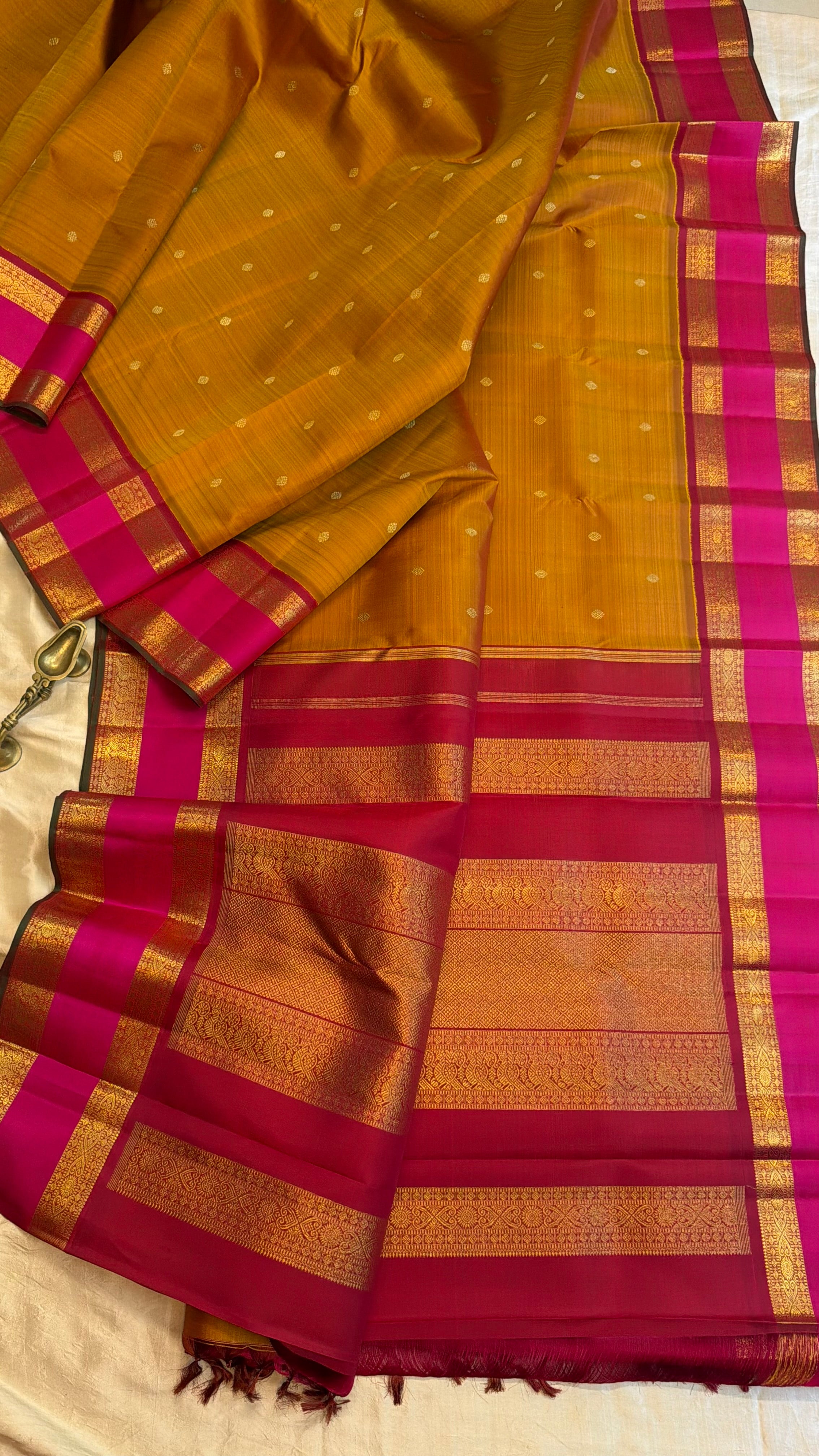 Simha colour   Korvai Kanjipuram silk