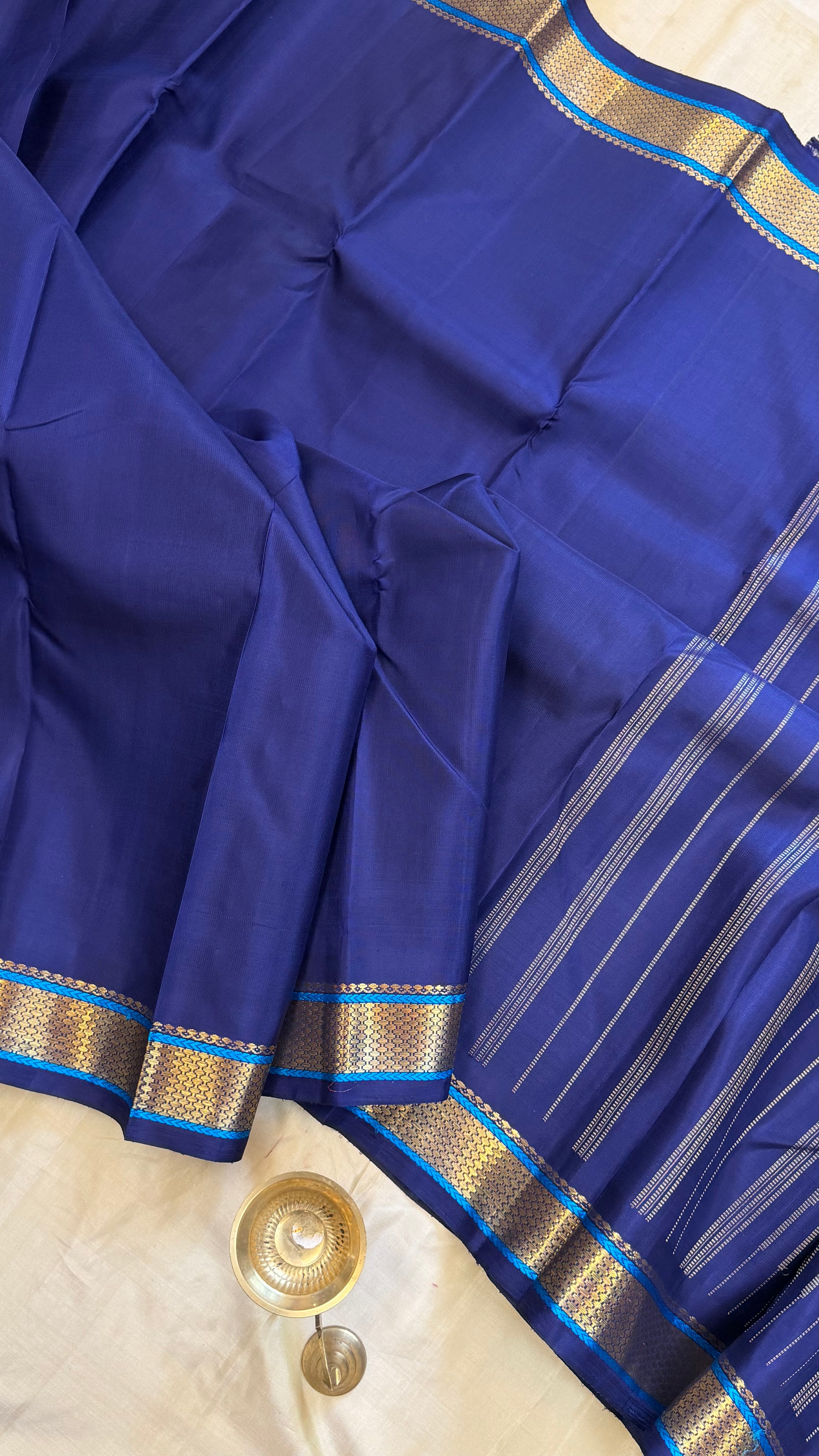Dark blue getti border/ Kanjipuram Silk