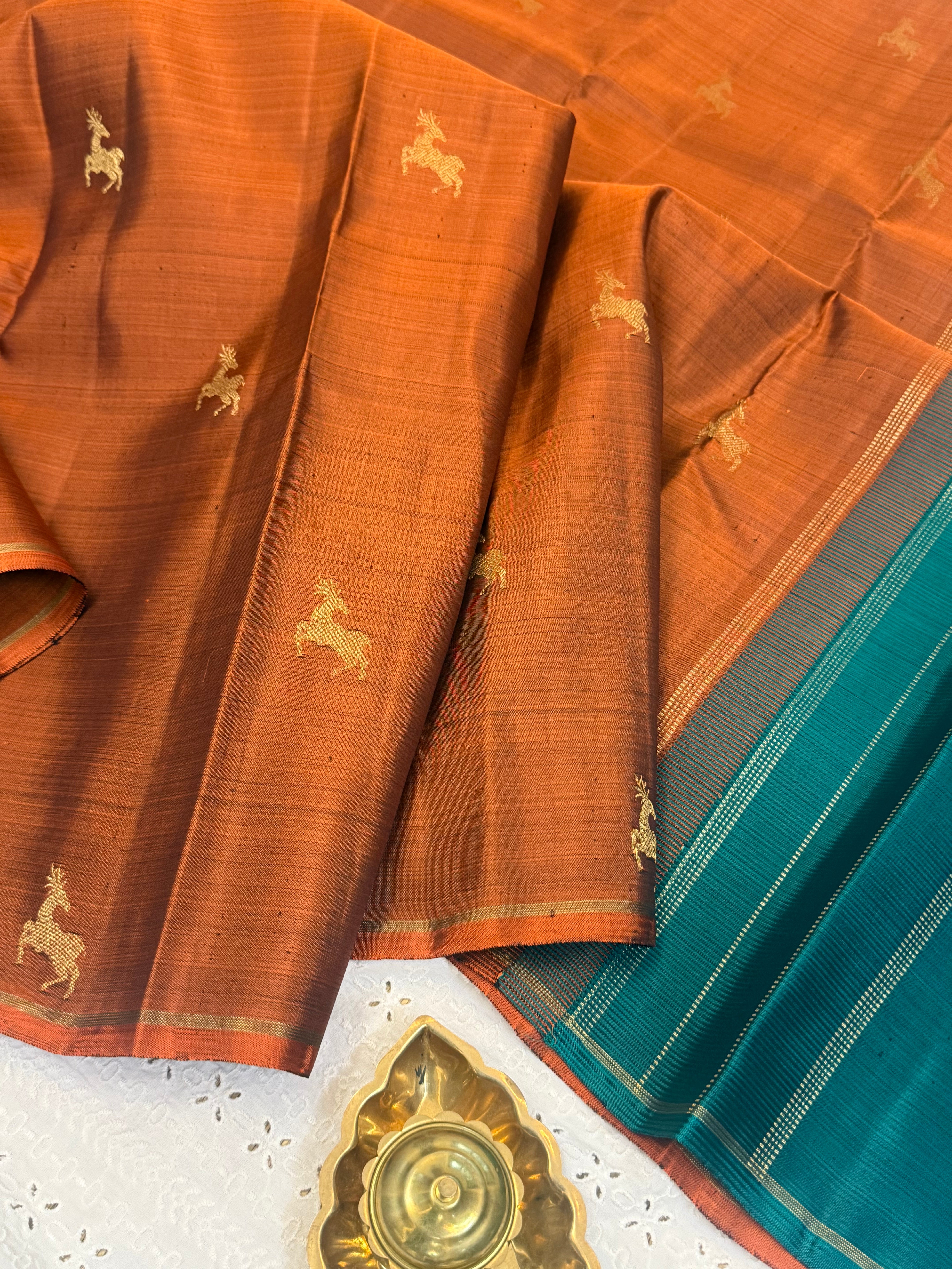 Rust orange Dear Butta / border less kanjipuram silk saree CLSA10094