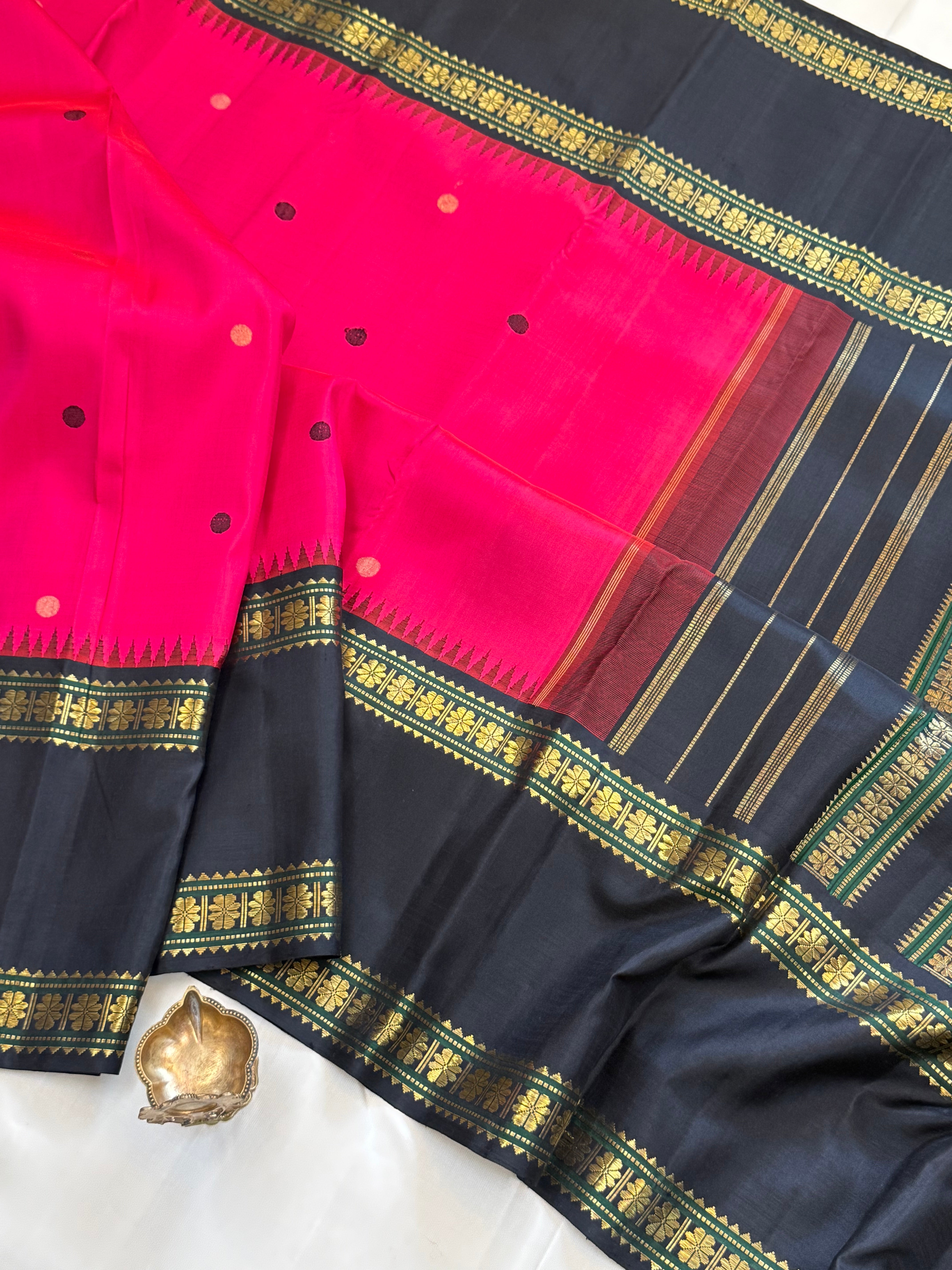 Deep pink Kai Korvai/ kanjipuram silk CLSA11000