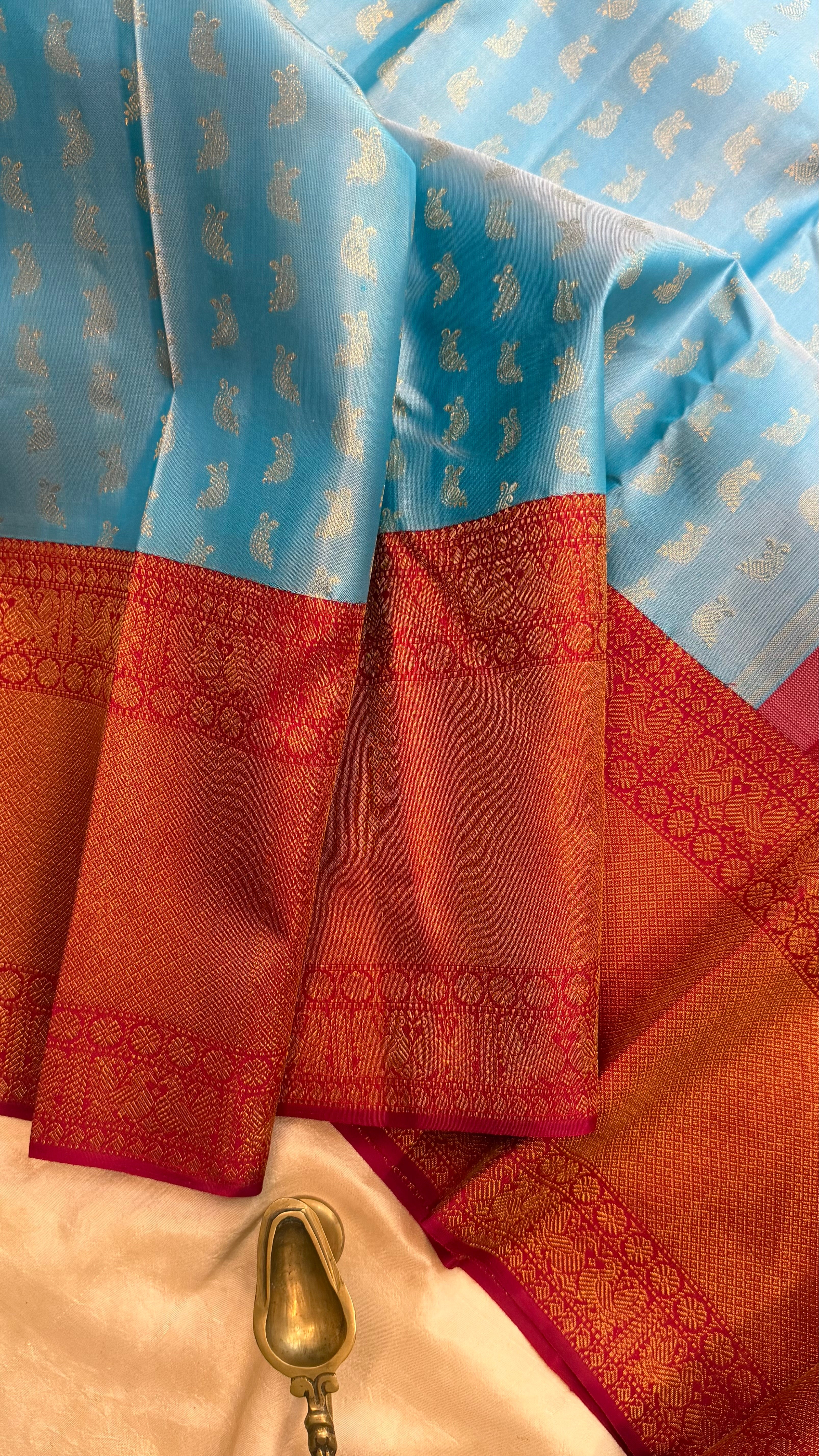 Bridal brocade powder blue / Kanjipuram silk